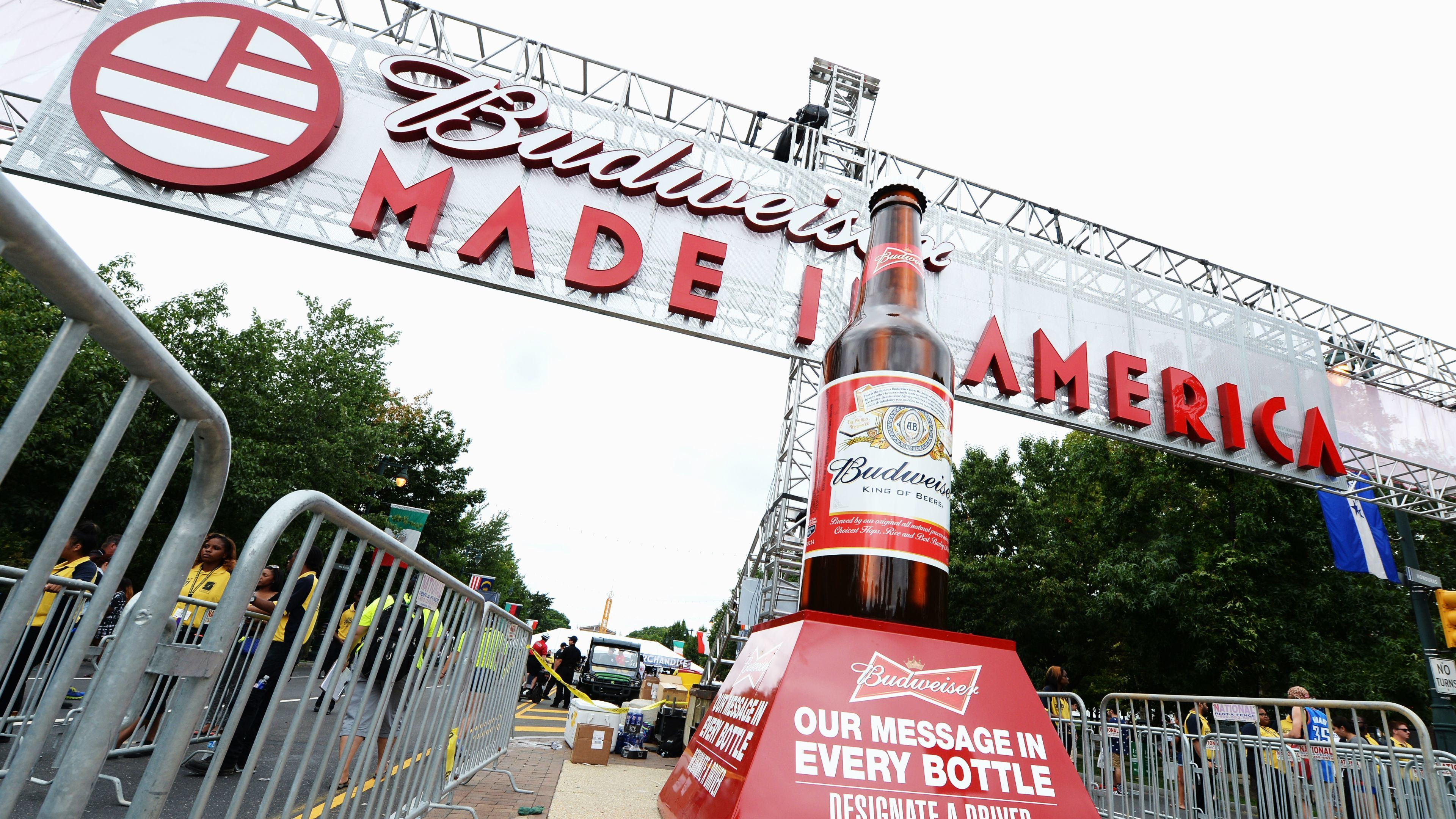 Backdrop for Coldplay - Budweiser Made in America Festival