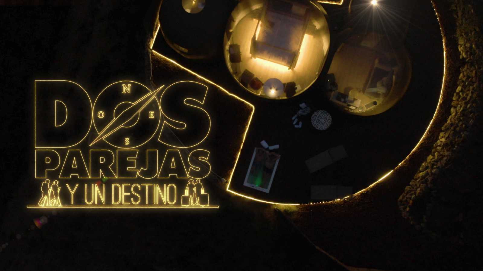 Backdrop for Dos parejas y un destino