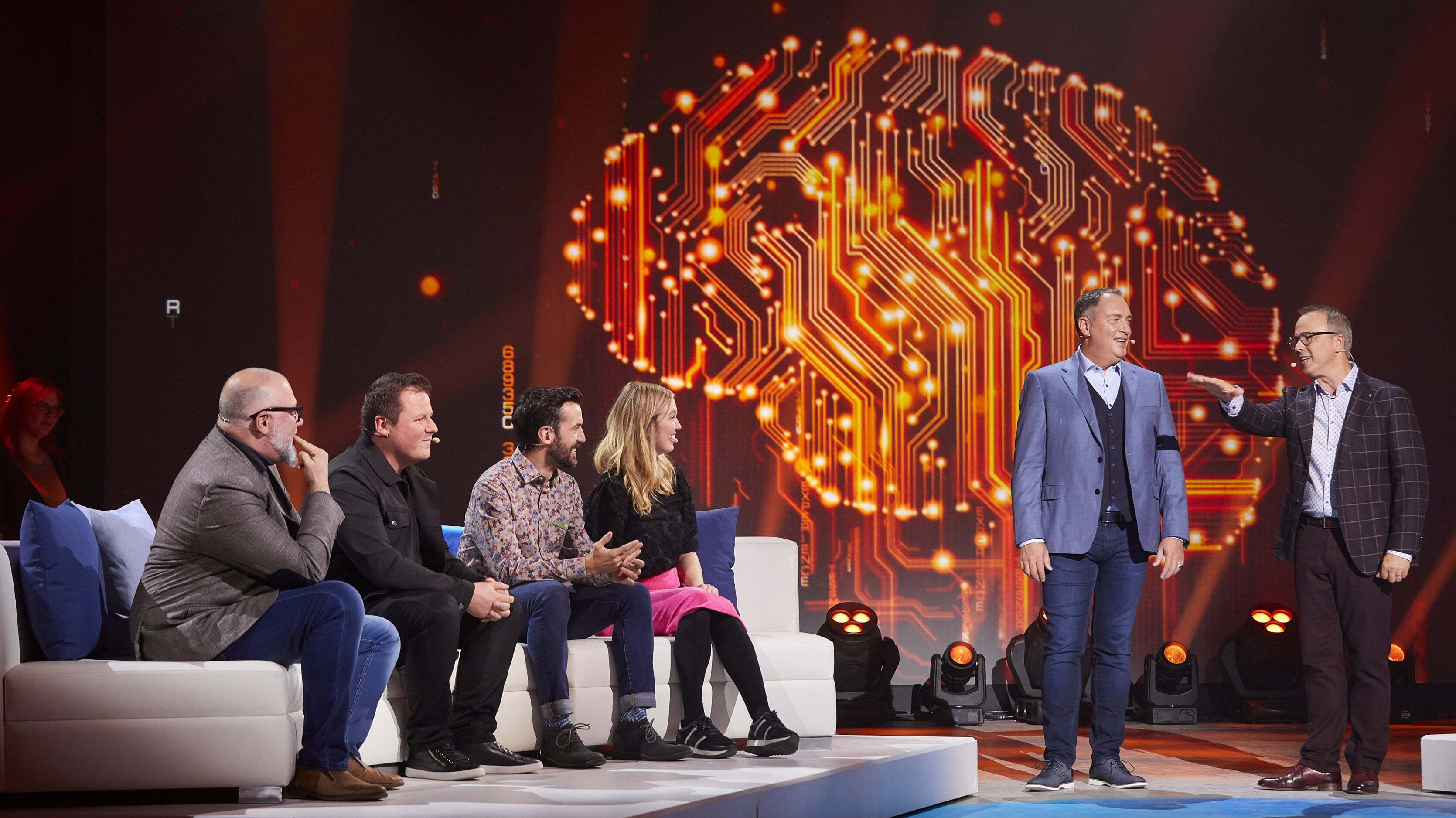 Backdrop for Messmer: Drôlement mystérieux