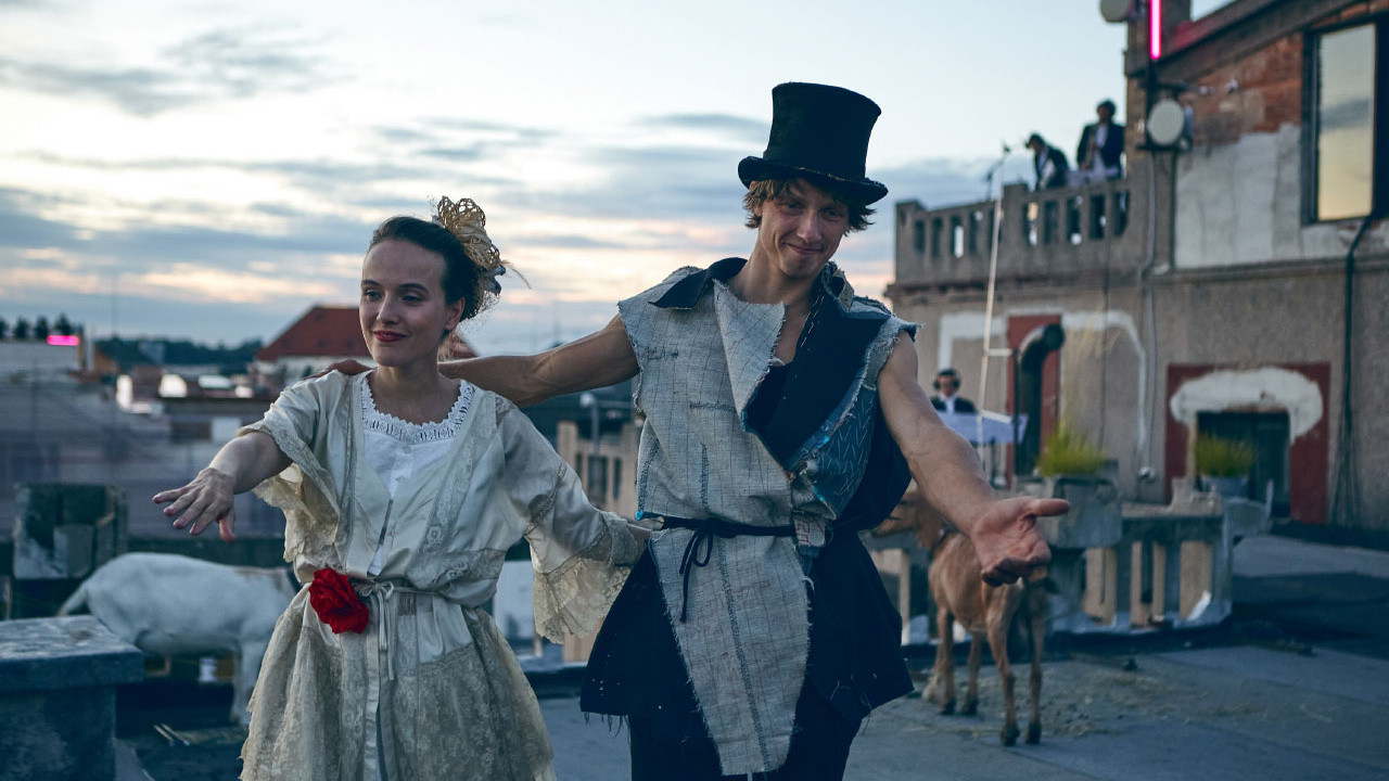 Backdrop for Pastýřka a kominíček