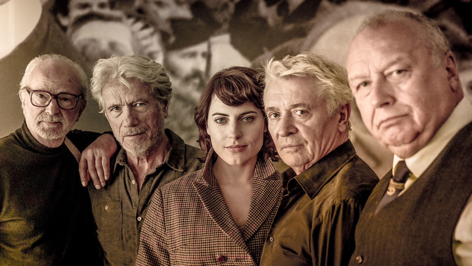 Backdrop for Old Agent Men