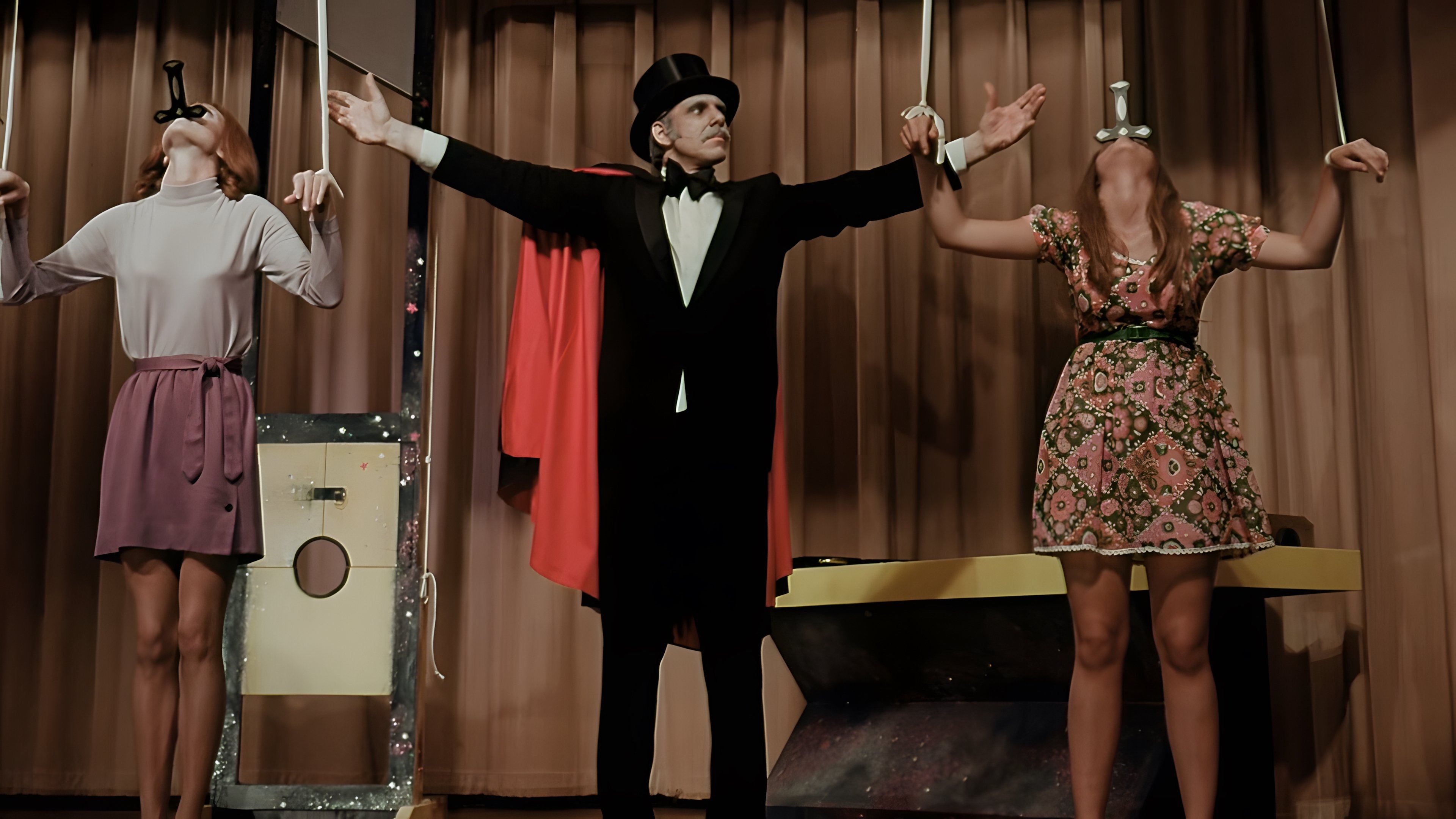 Backdrop for The Wizard of Gore