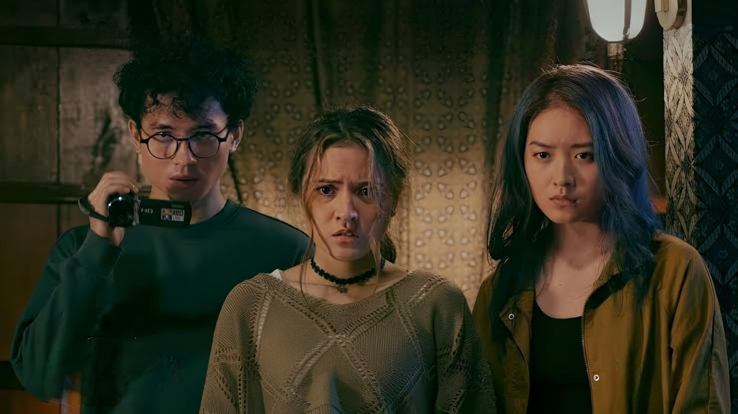 Backdrop for I Know When You Dead: Suicide Village