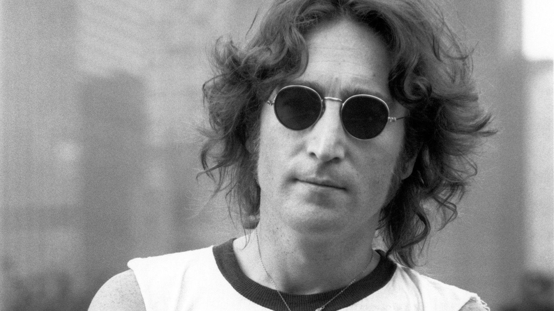 Backdrop for Lennon Legend: The Very Best of John Lennon