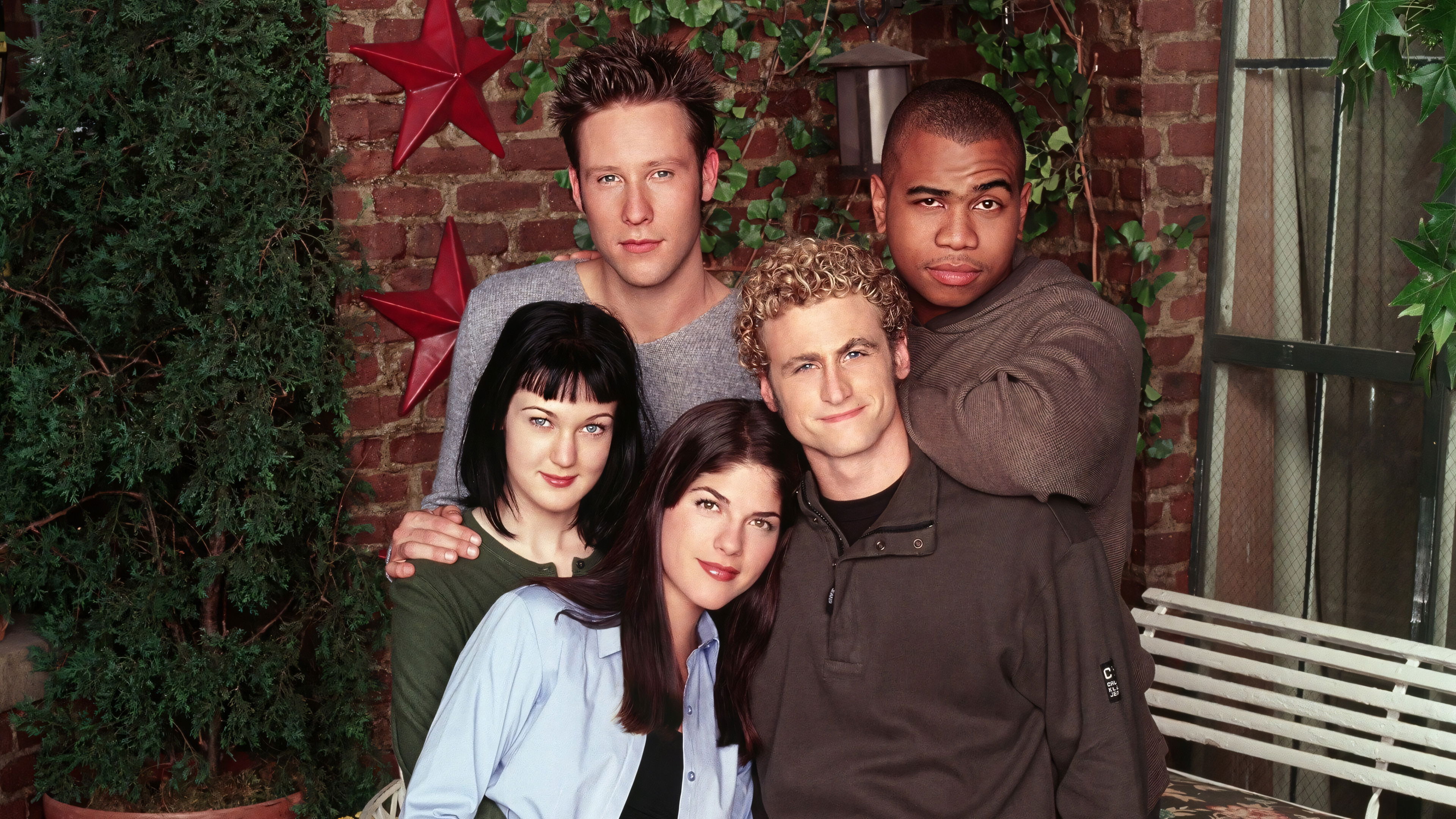 Backdrop for Zoe, Duncan, Jack and Jane