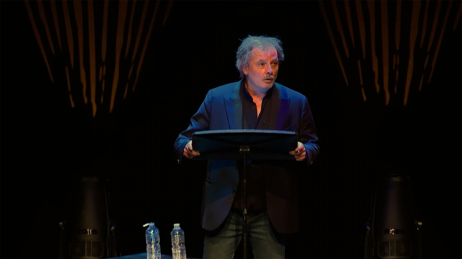 Backdrop for Christoph Alévèque - Revue de presse