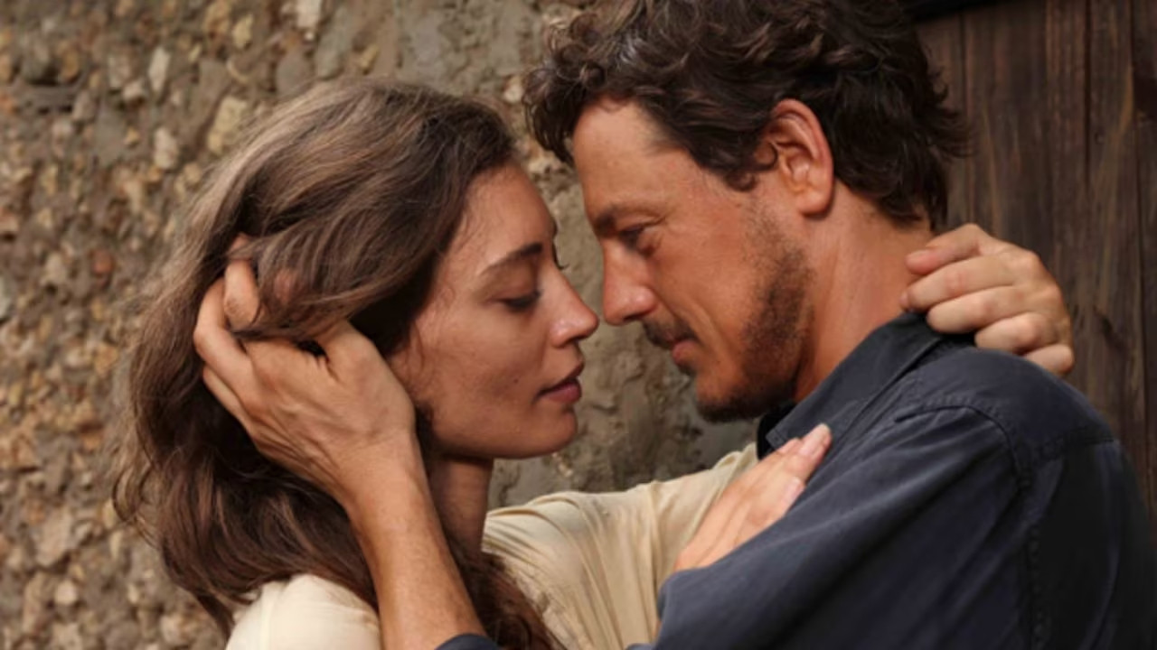 Backdrop for Il paese delle piccole piogge