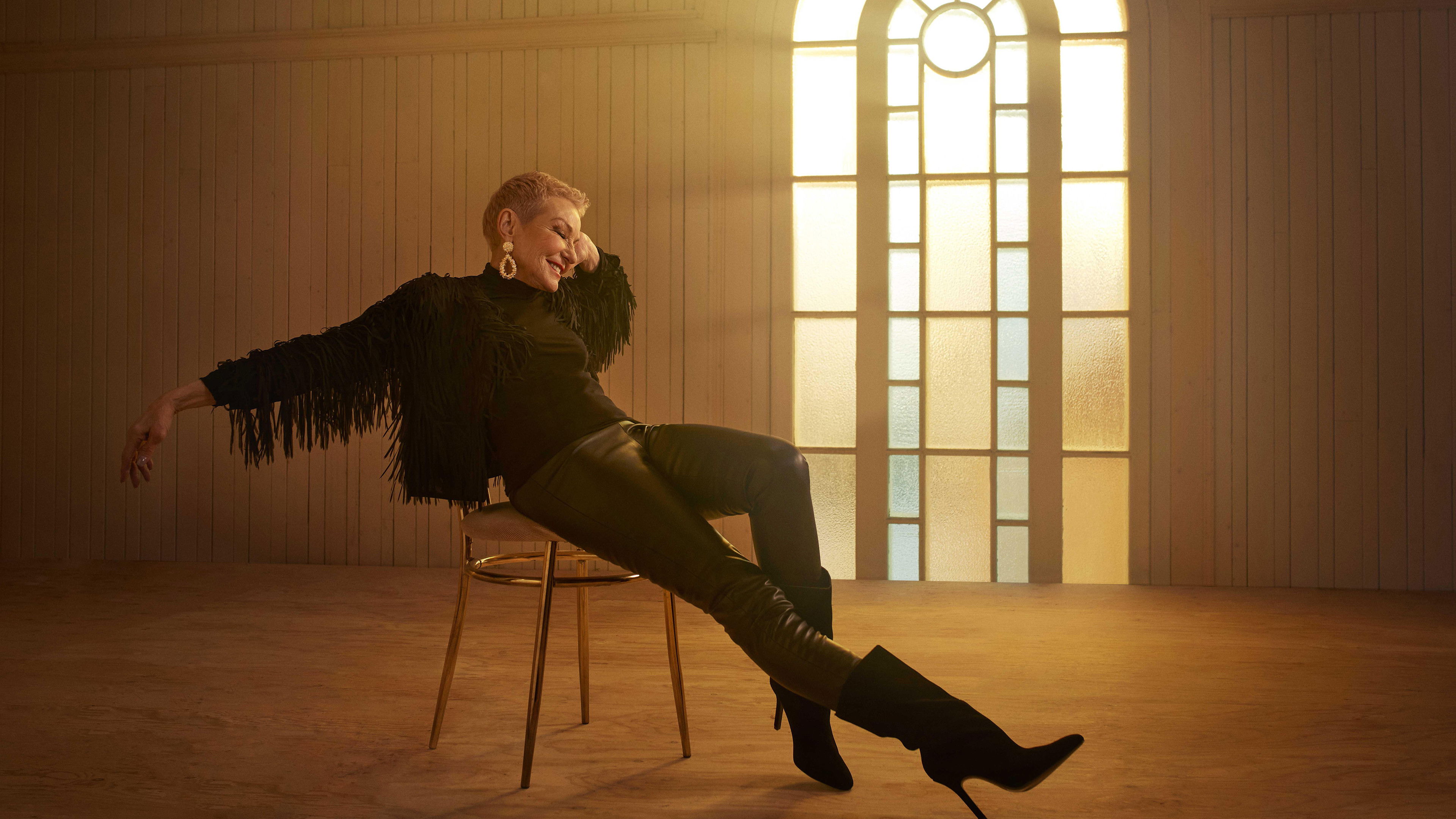 Backdrop for Marjo - Amoureuse