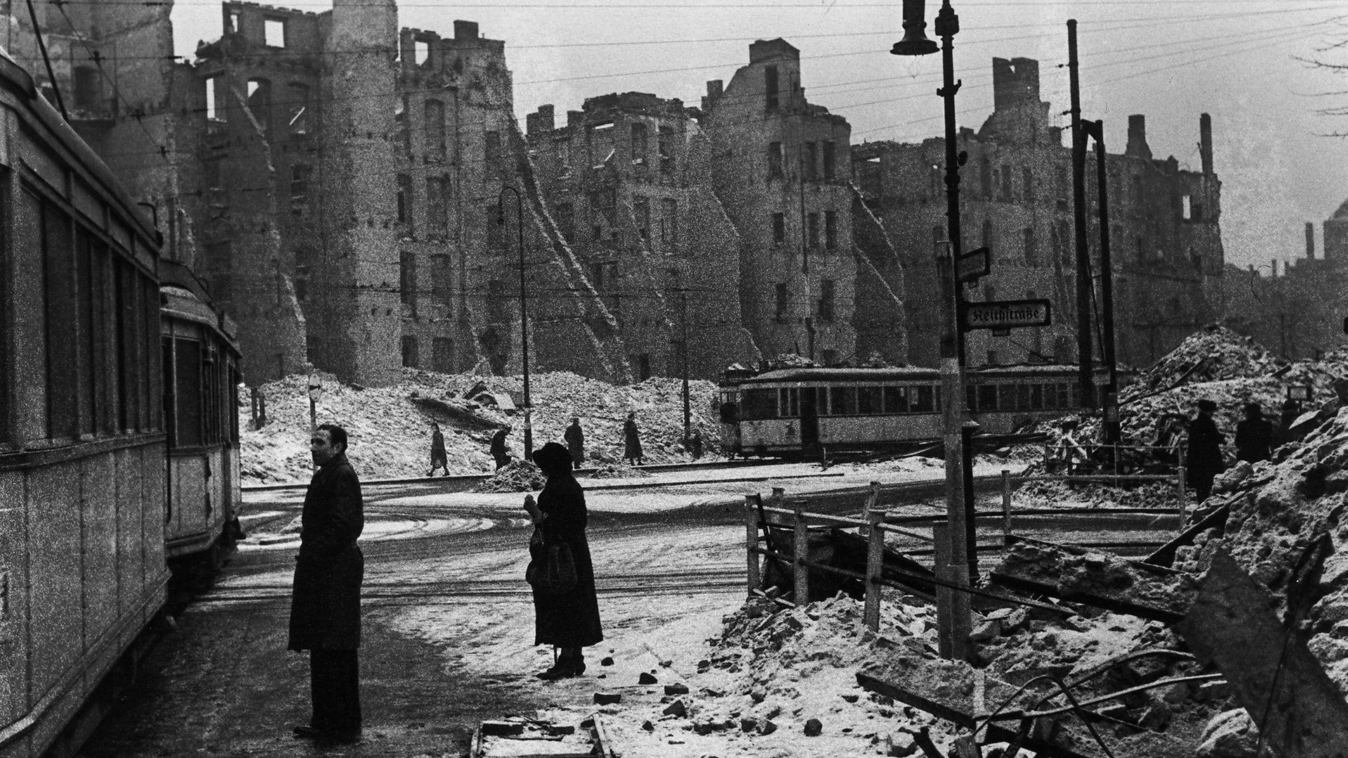 Backdrop for Berlin 1945