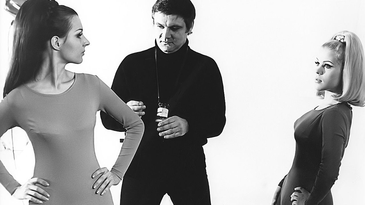 Backdrop for Black on White