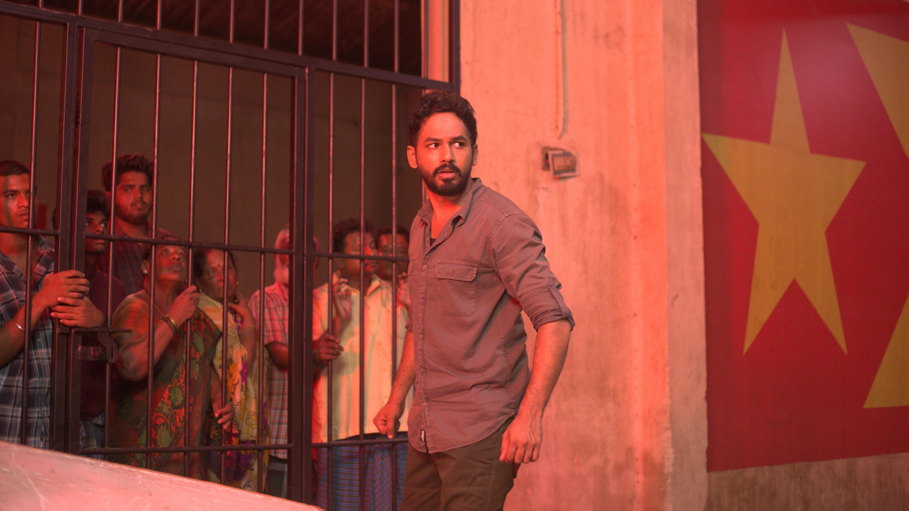 Backdrop for Kadaisi Ulaga Por