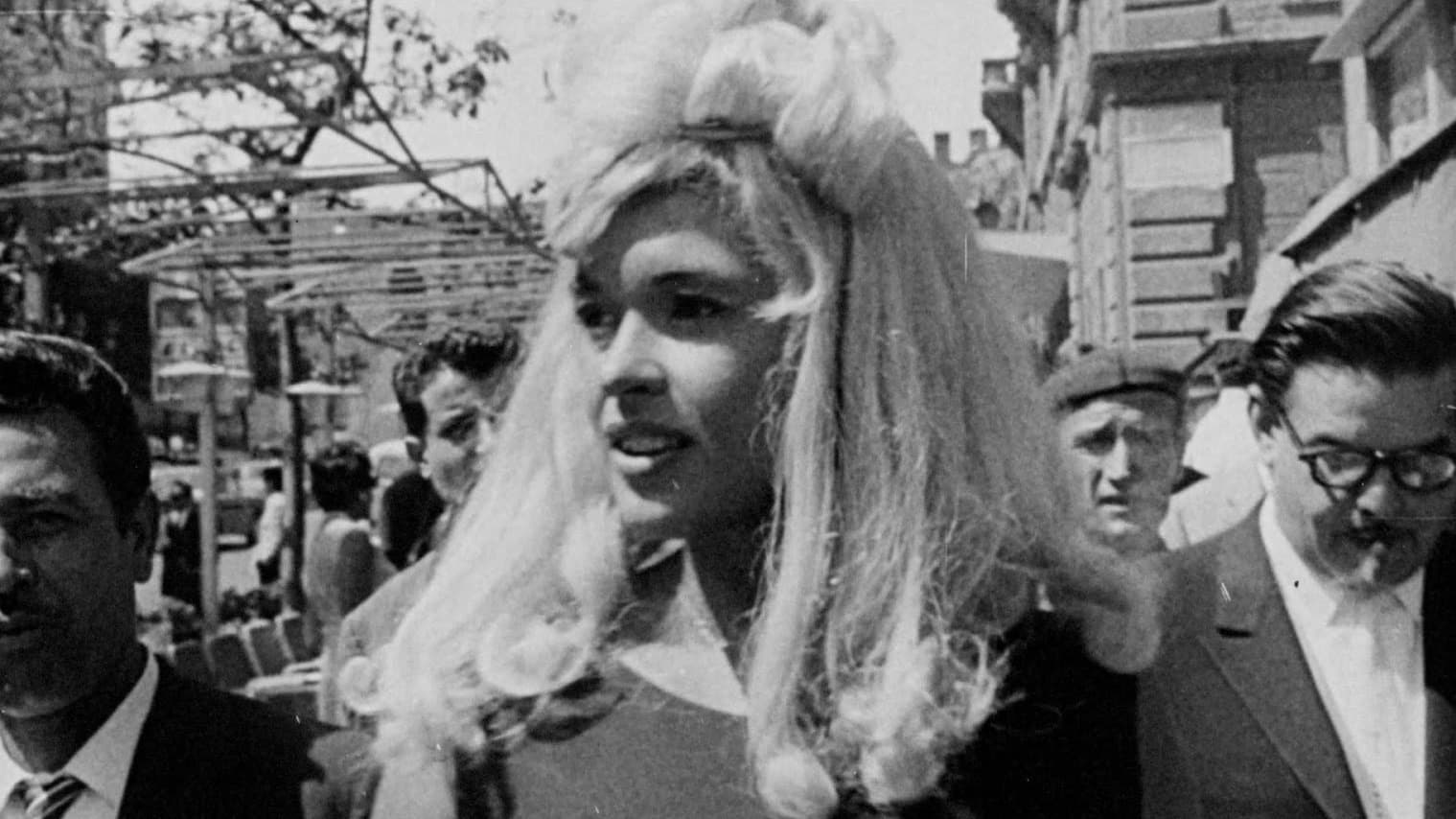 Backdrop for The Wild, Wild World of Jayne Mansfield