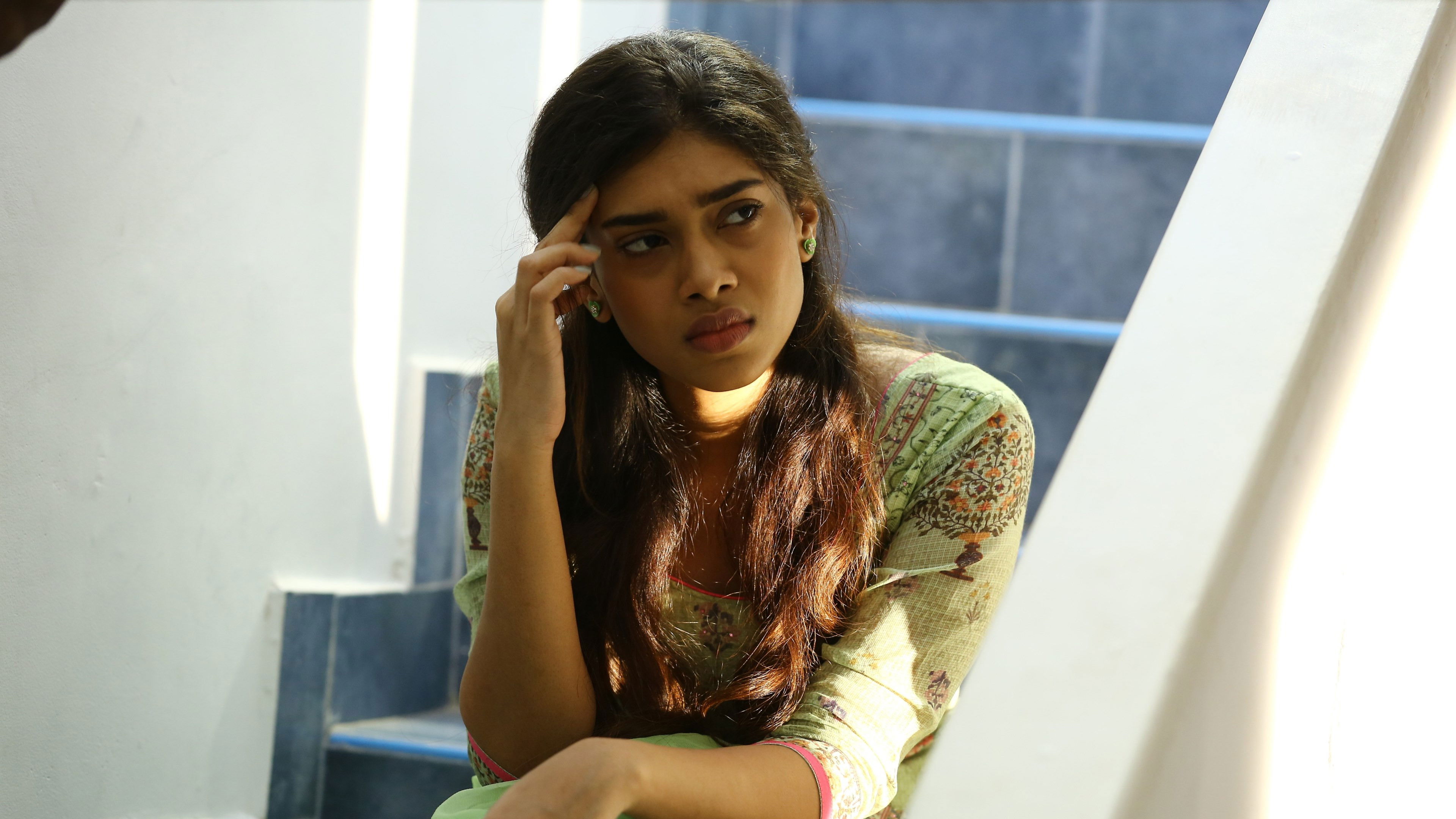 Backdrop for Bodhai Yeri Budhi Maari