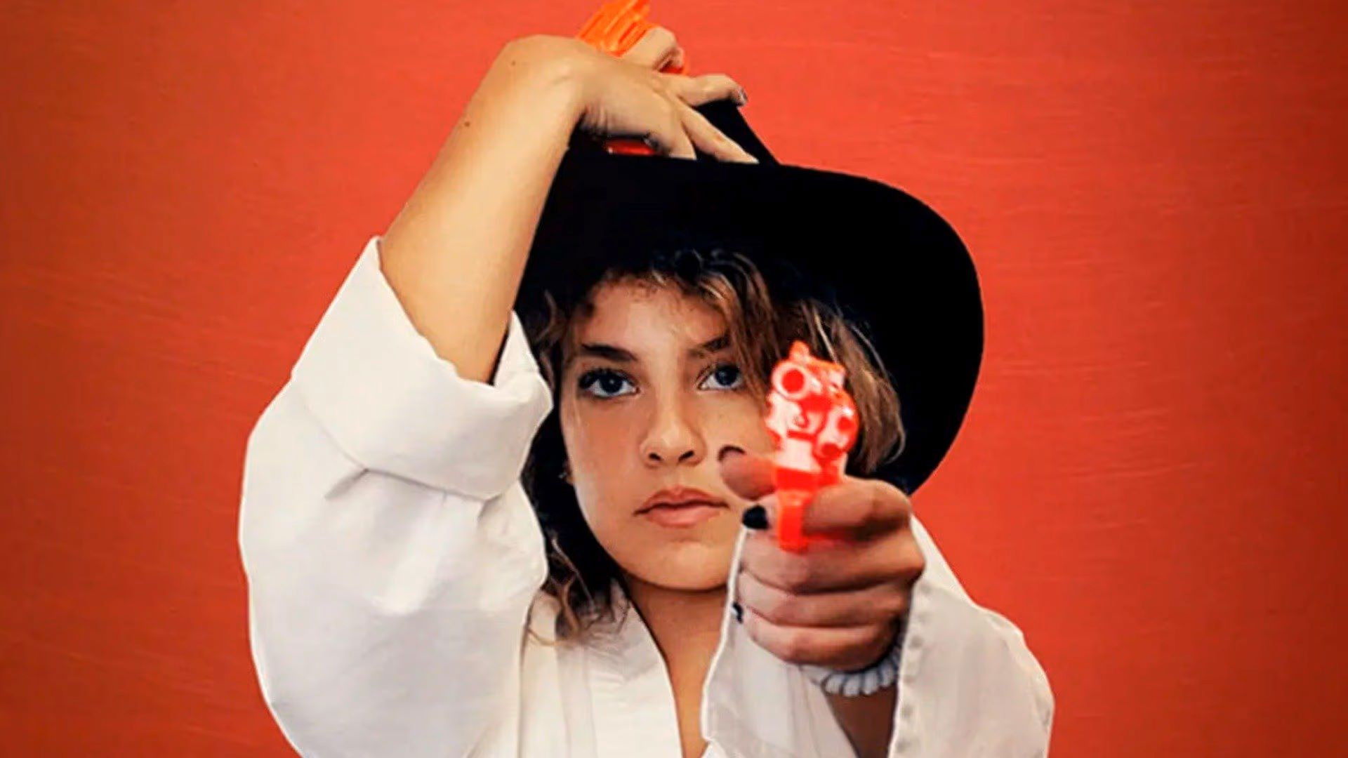 Backdrop for I Wanna Be a Criminal