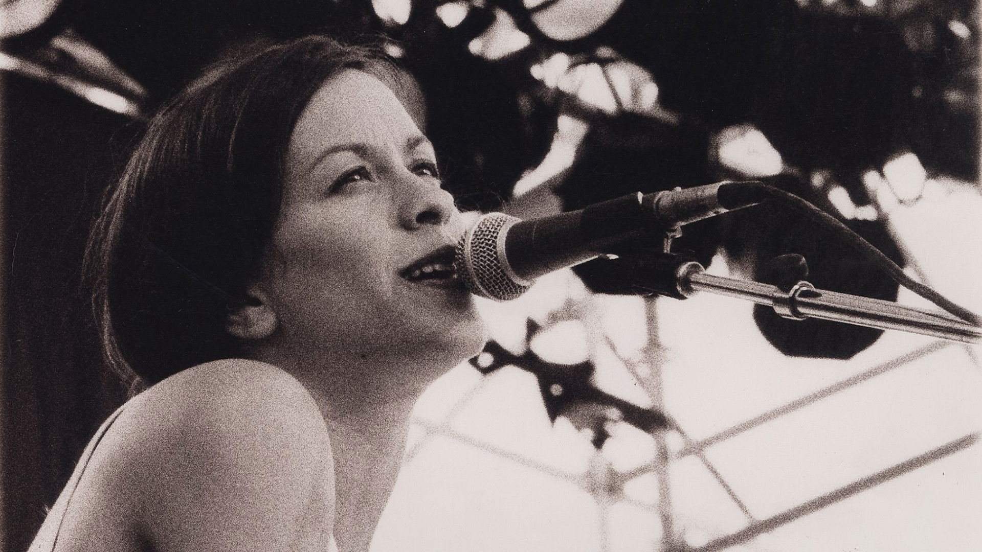 Backdrop for Alanis Morissette: Tibetan Freedom Concert