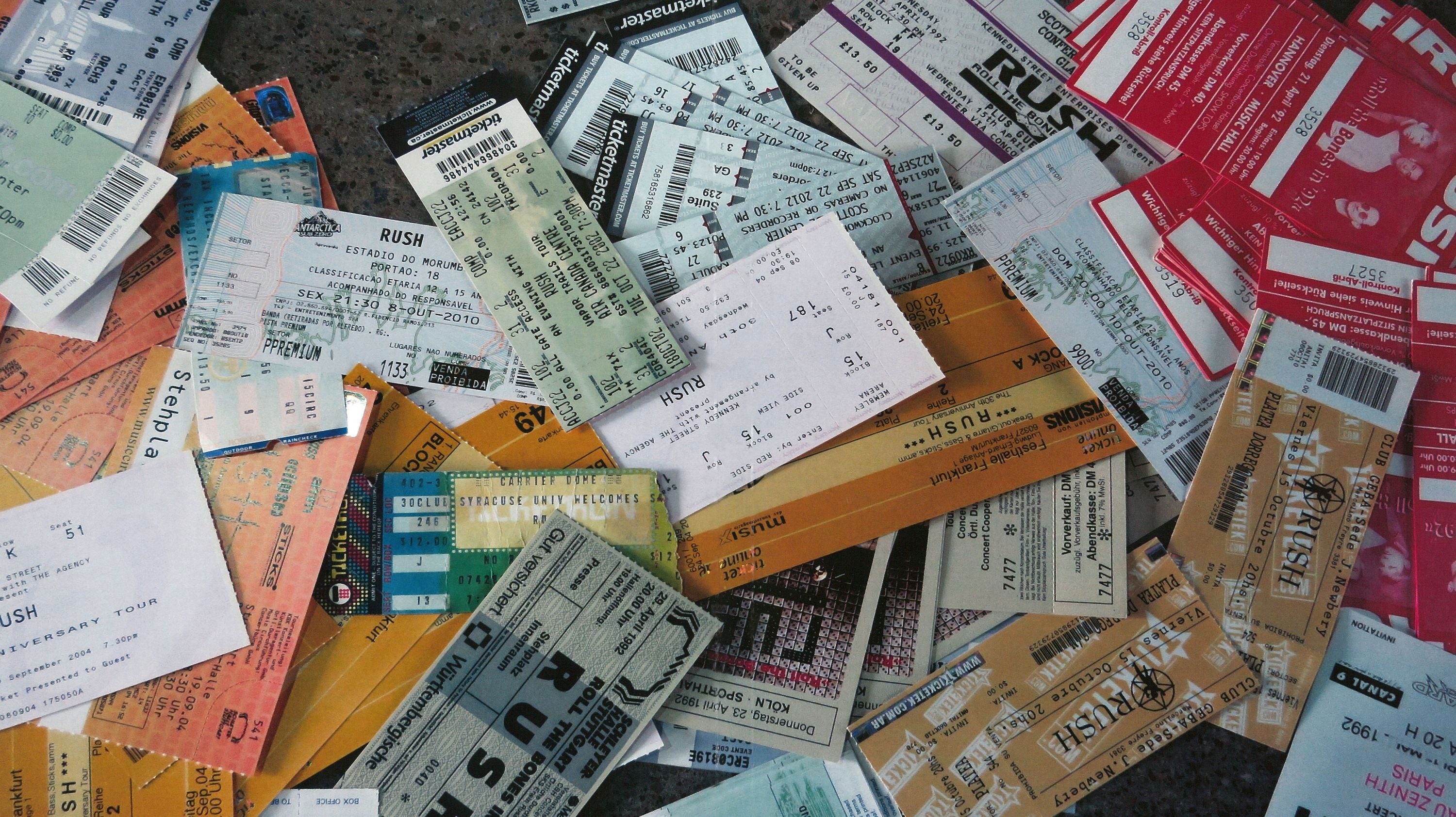 Backdrop for Rush: R40