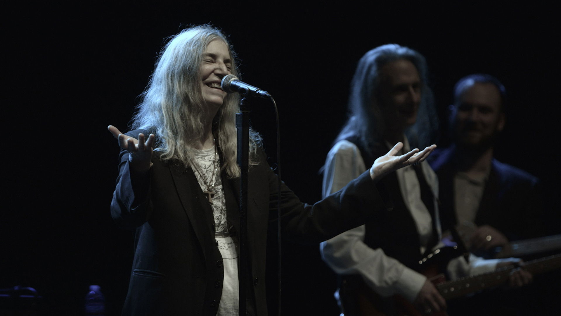 Backdrop for Horses: Patti Smith and Her Band
