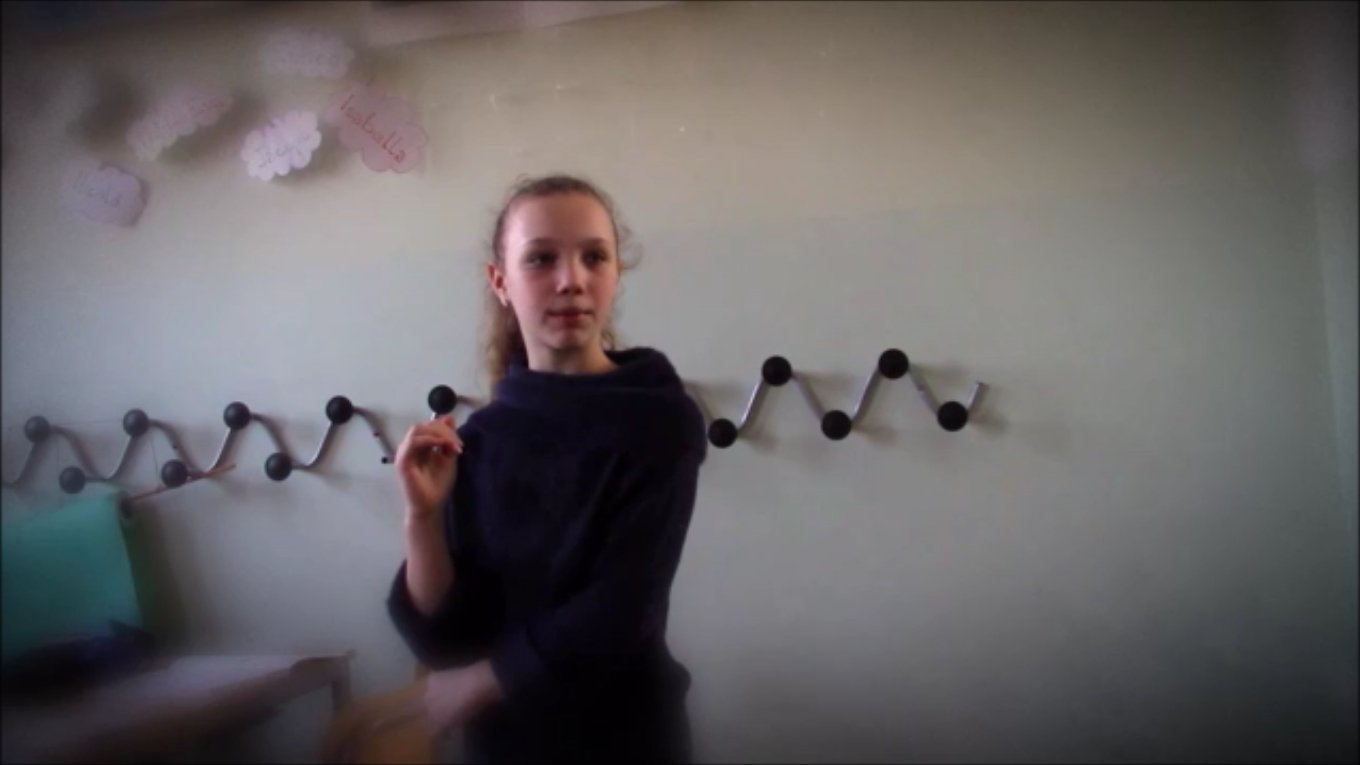 Backdrop for B.F.F. Best Friends Forever... o quasi