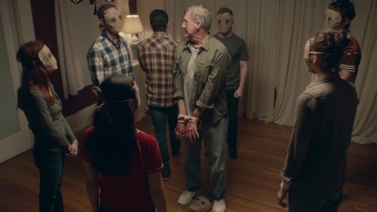 Backdrop for Sunny Family Cult