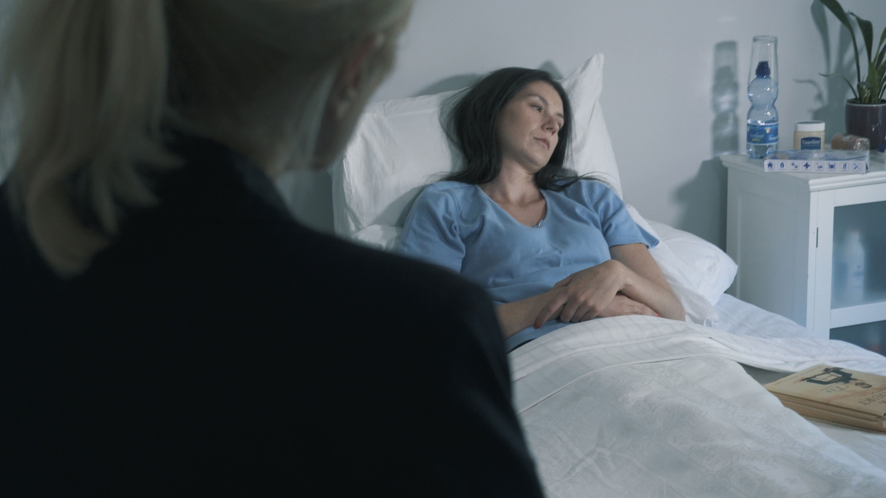 Backdrop for Leathanach Deiridh