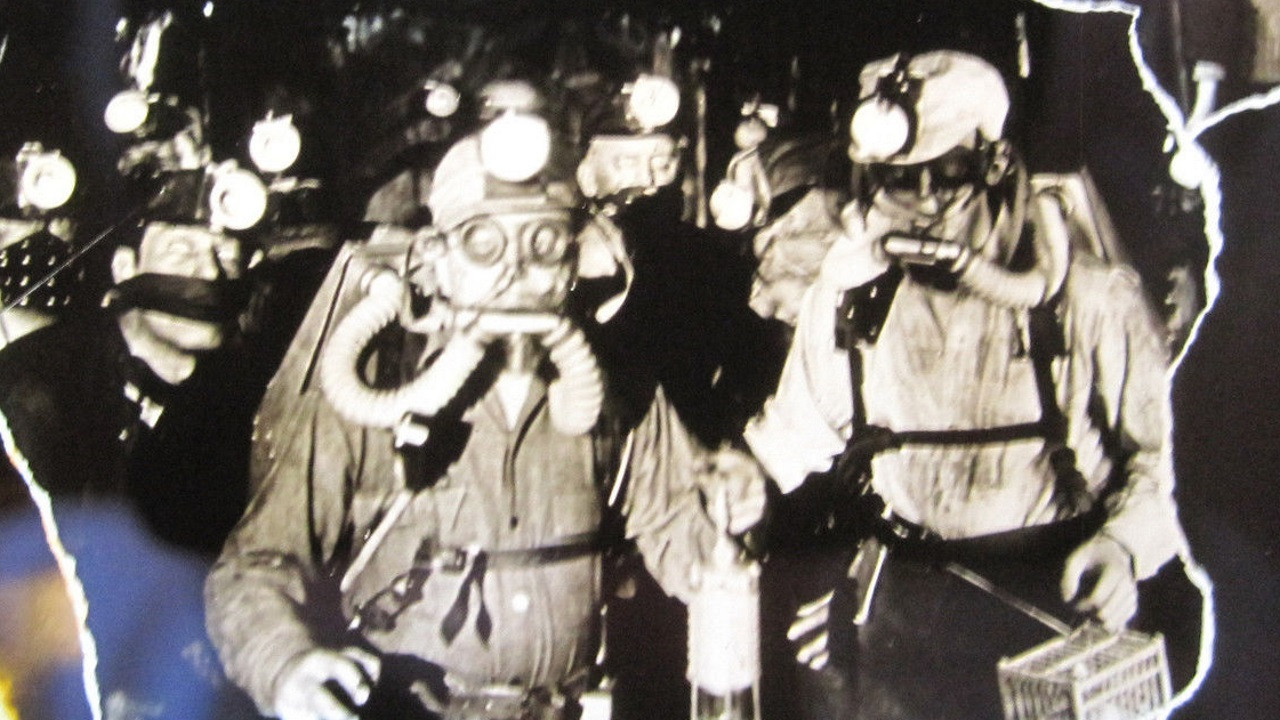 Backdrop for The Toilers