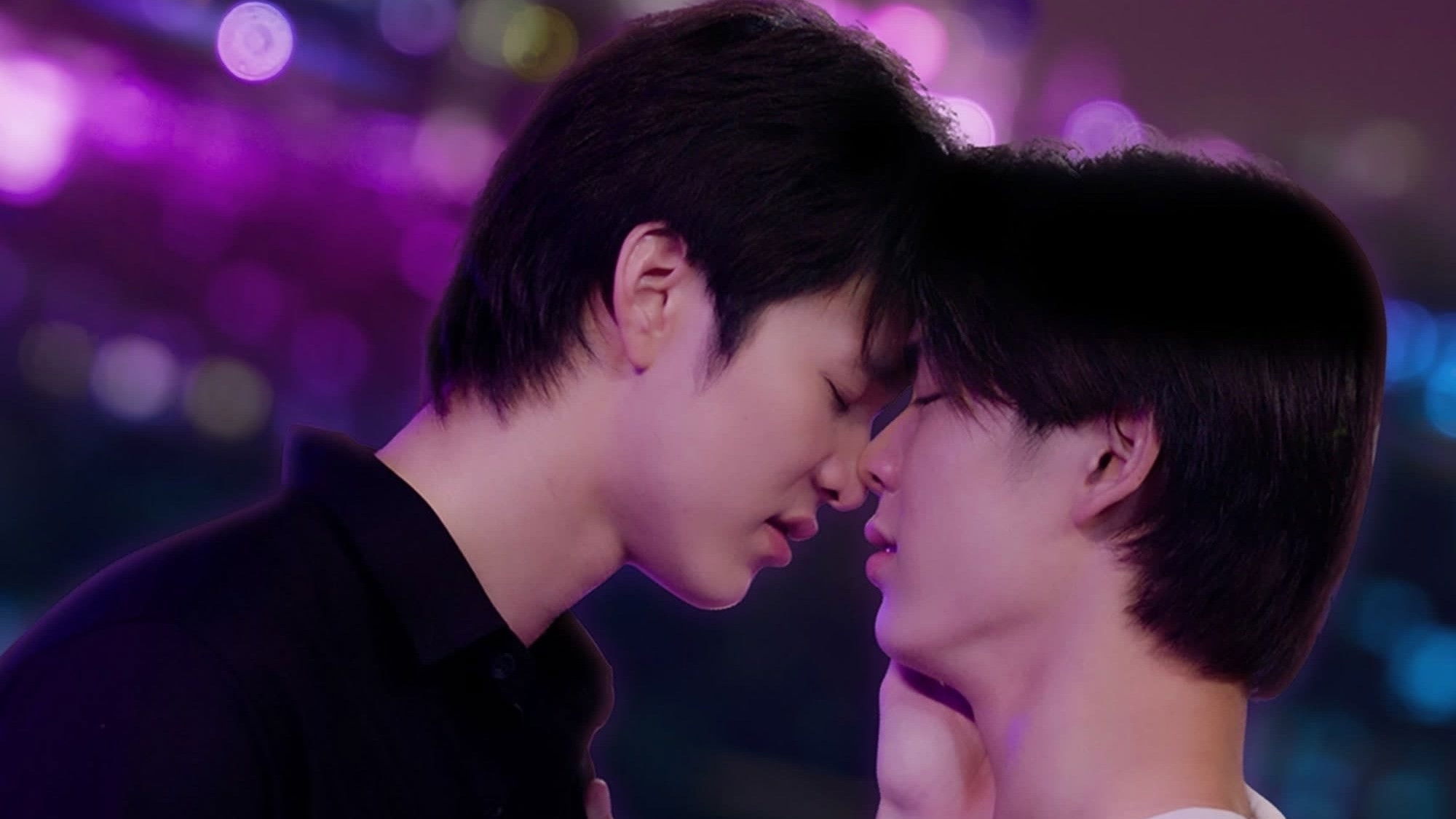 Backdrop for Ai Long Nhai