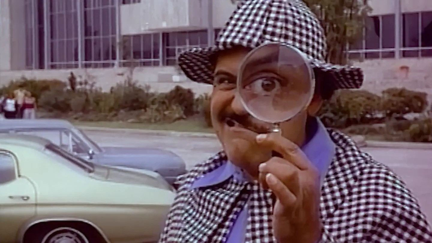 Backdrop for El Investigador Capulina