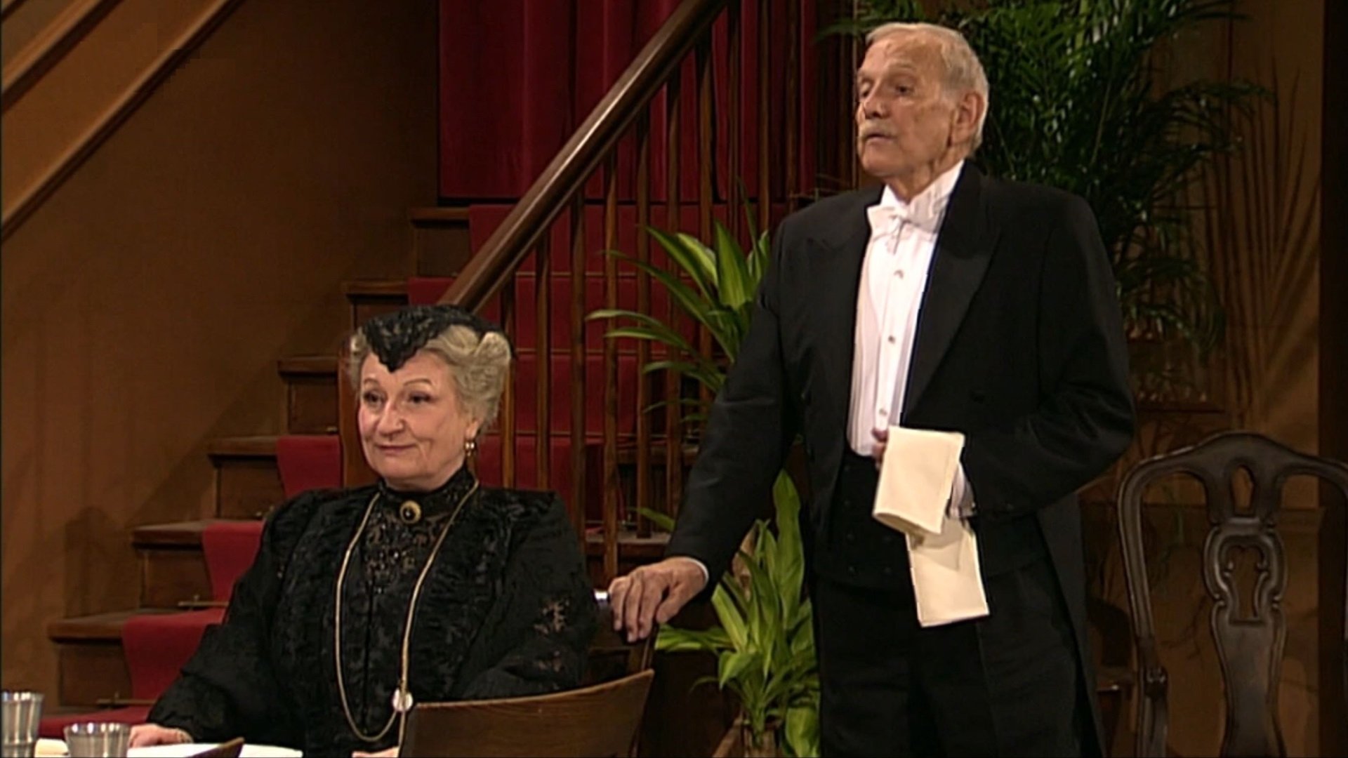 Backdrop for Dinner for One auf Hessisch