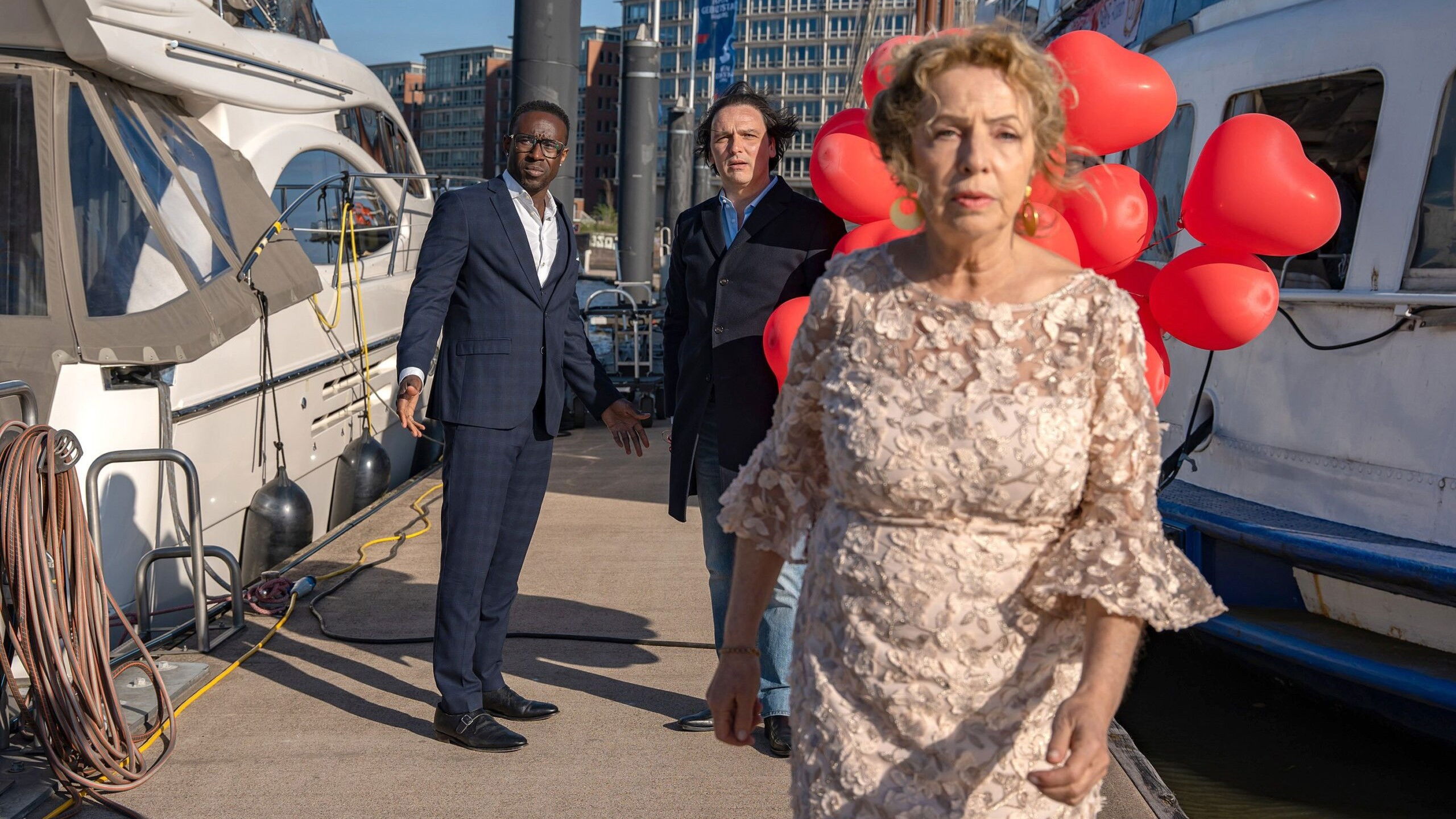 Backdrop for Ich will mein Glück zurück