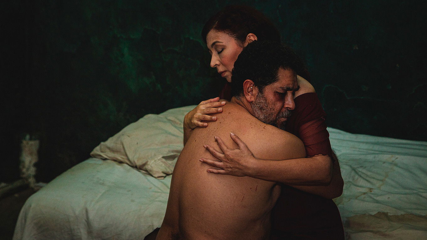 Backdrop for La puerta