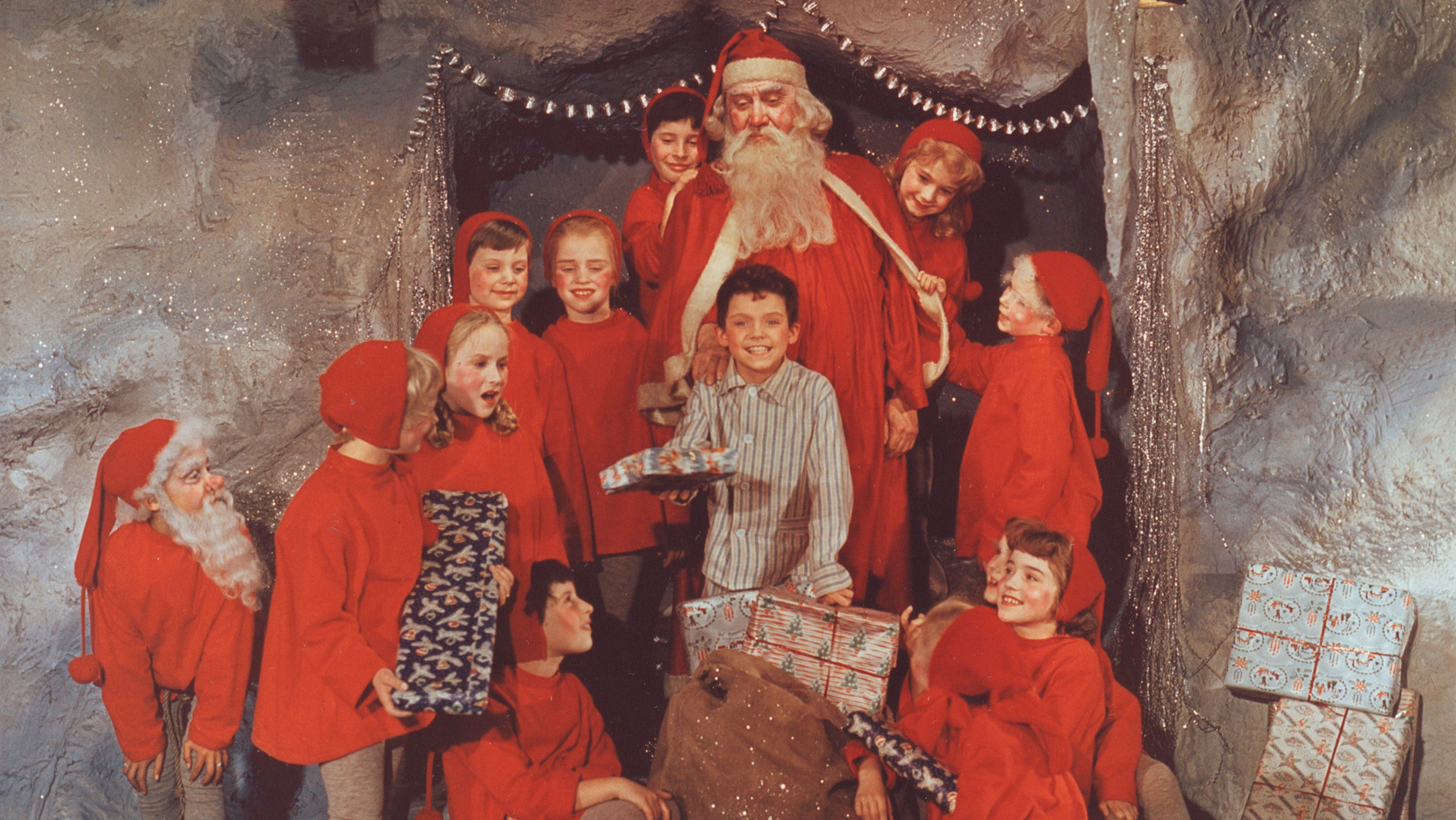 Backdrop for Father of Four: In the City