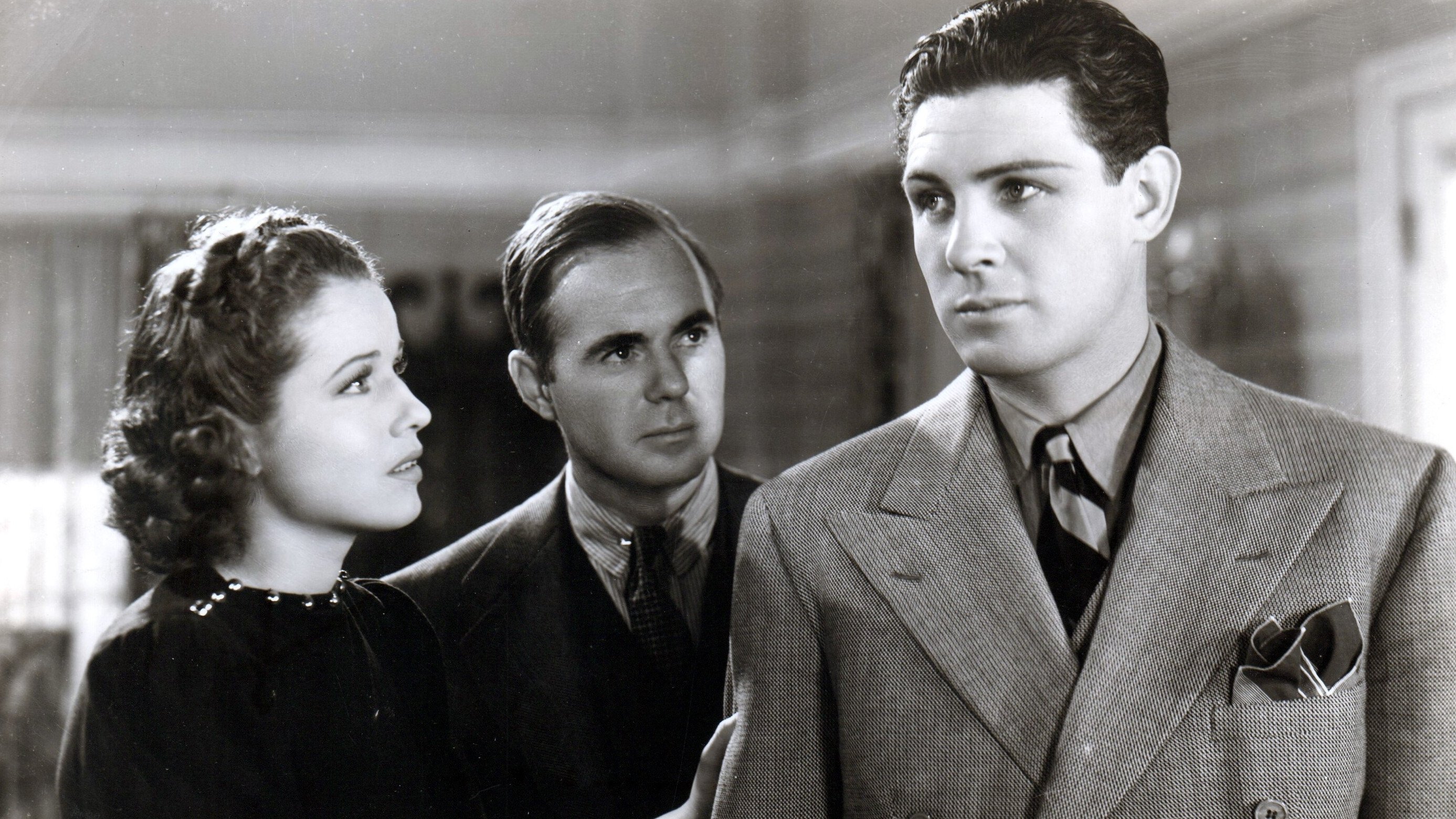 Backdrop for Federal Man-Hunt