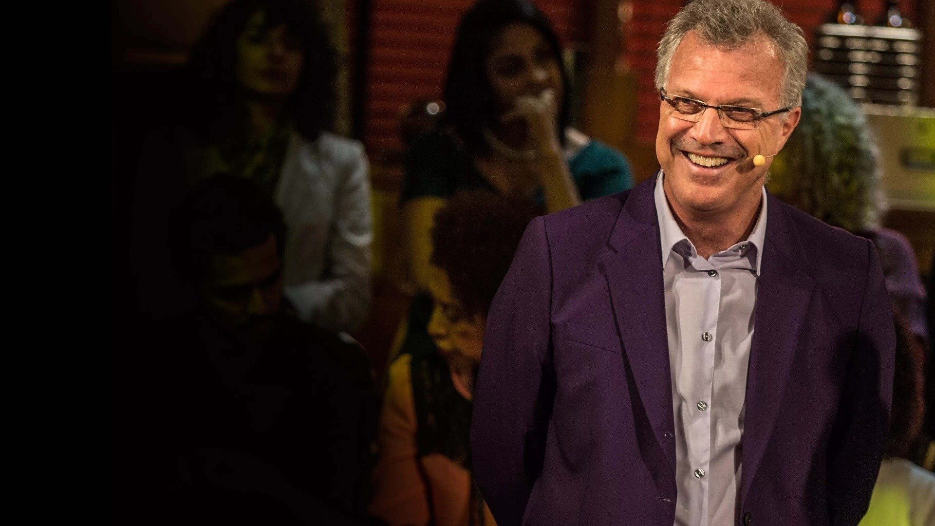 Backdrop for Na Moral