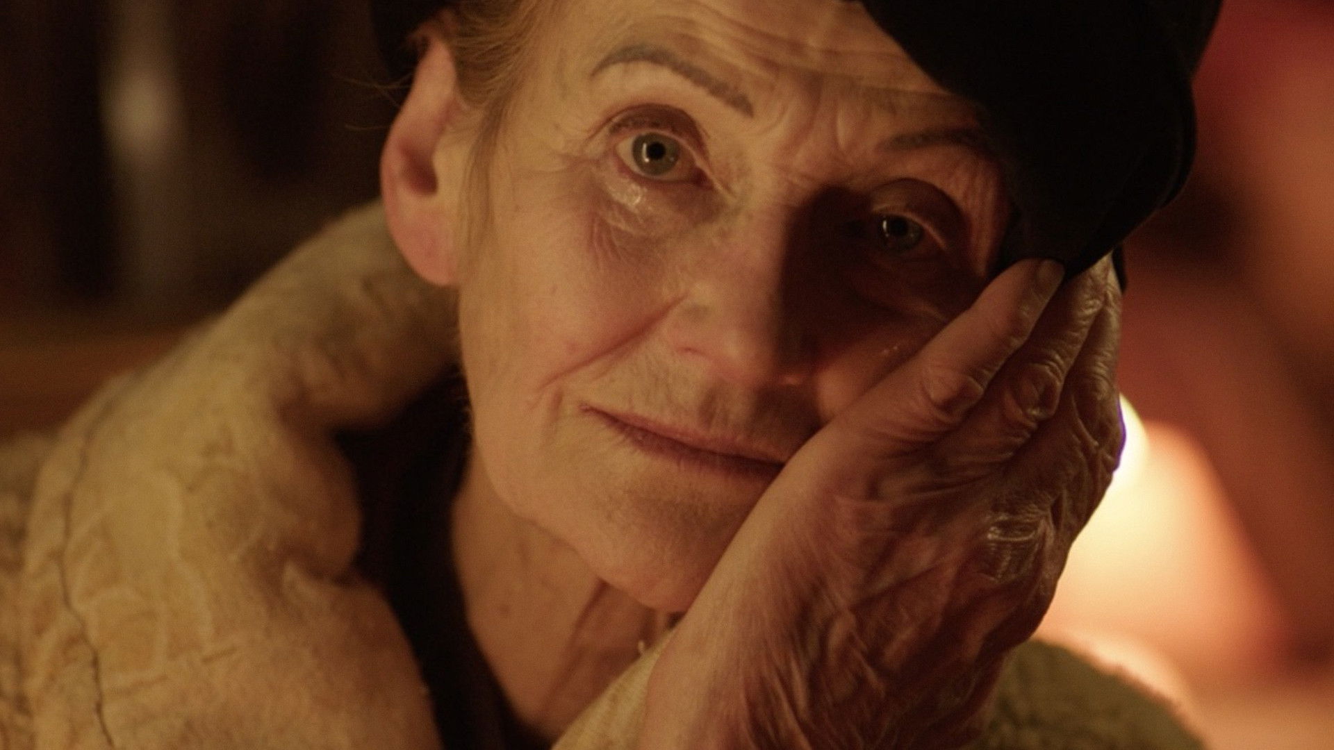 Backdrop for Les Zinzins