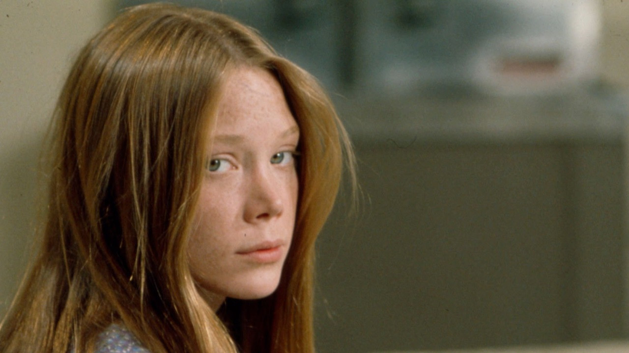 Backdrop for The Girls of Huntington House