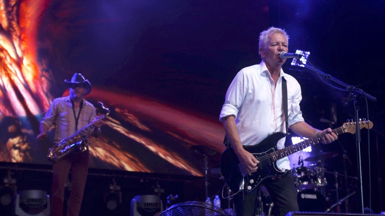 Backdrop for Icehouse - 40 Years Live Roche Estate Full Concert