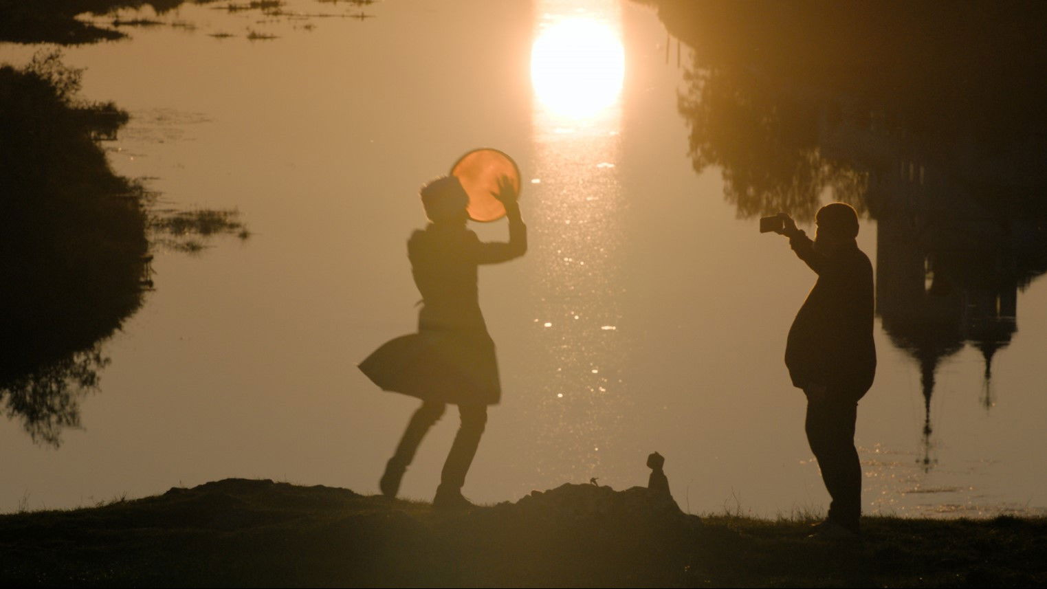 Backdrop for Big Snakes of Ulli-Kale