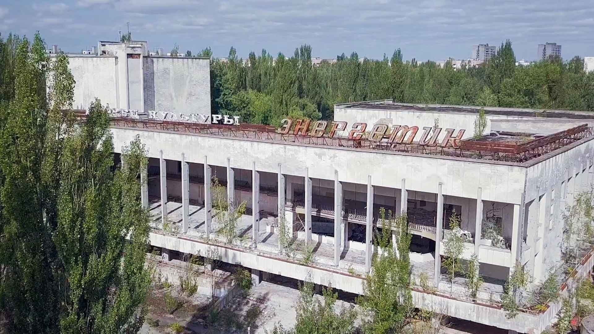 Backdrop for Stalking Chernobyl: Exploration After Apocalypse