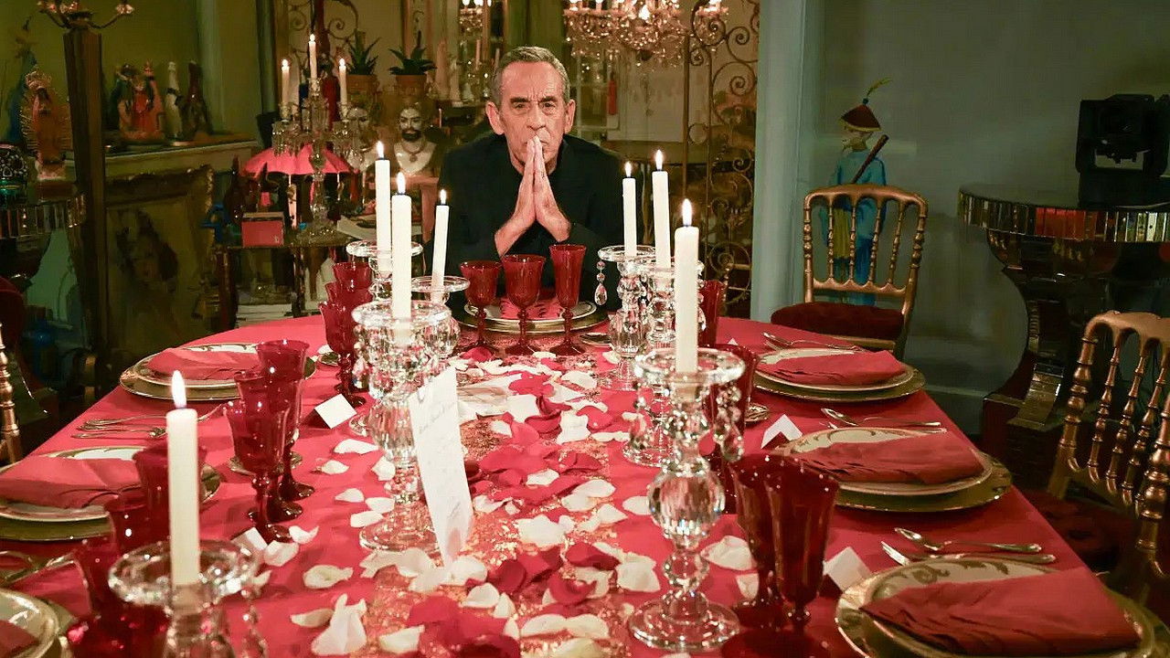 Backdrop for 93, Faubourg Saint-Honoré : la crème de la crème