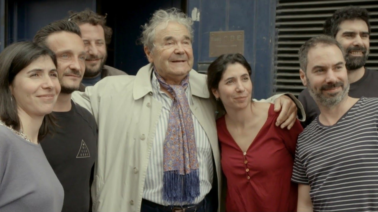 Backdrop for La tribu de Pierre Perret chante... Au café du canal