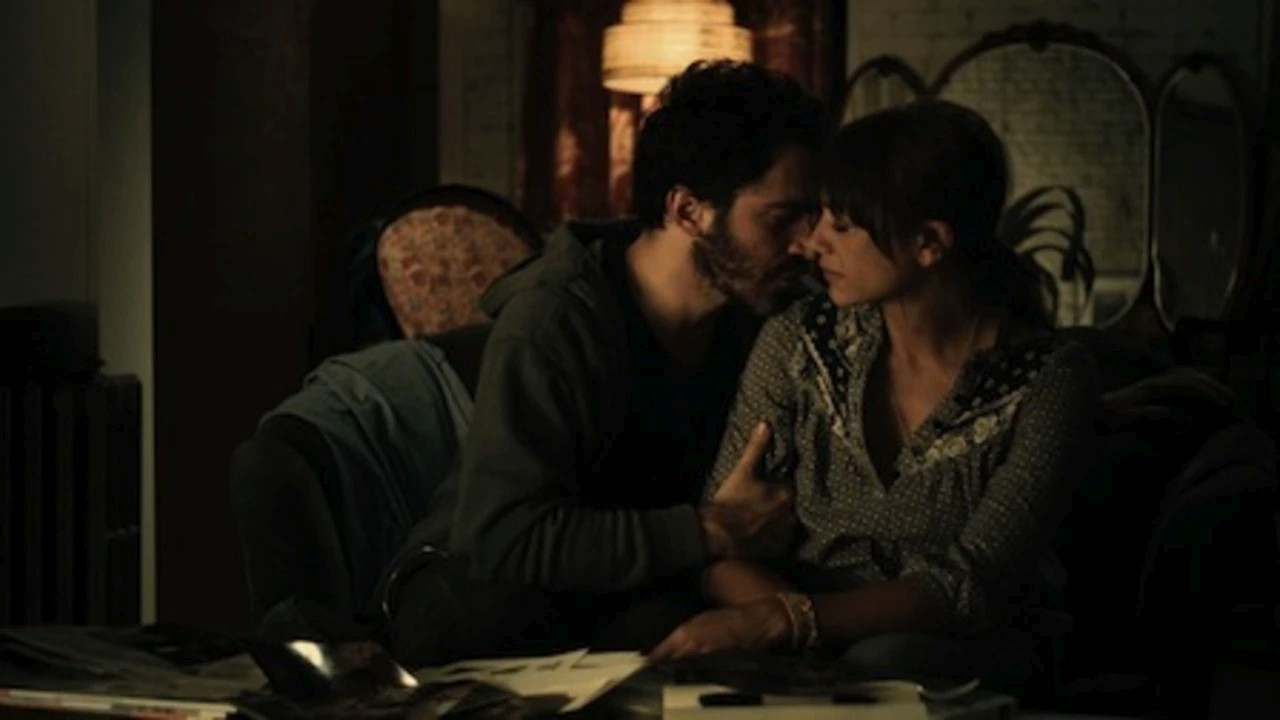 Backdrop for Monogamy