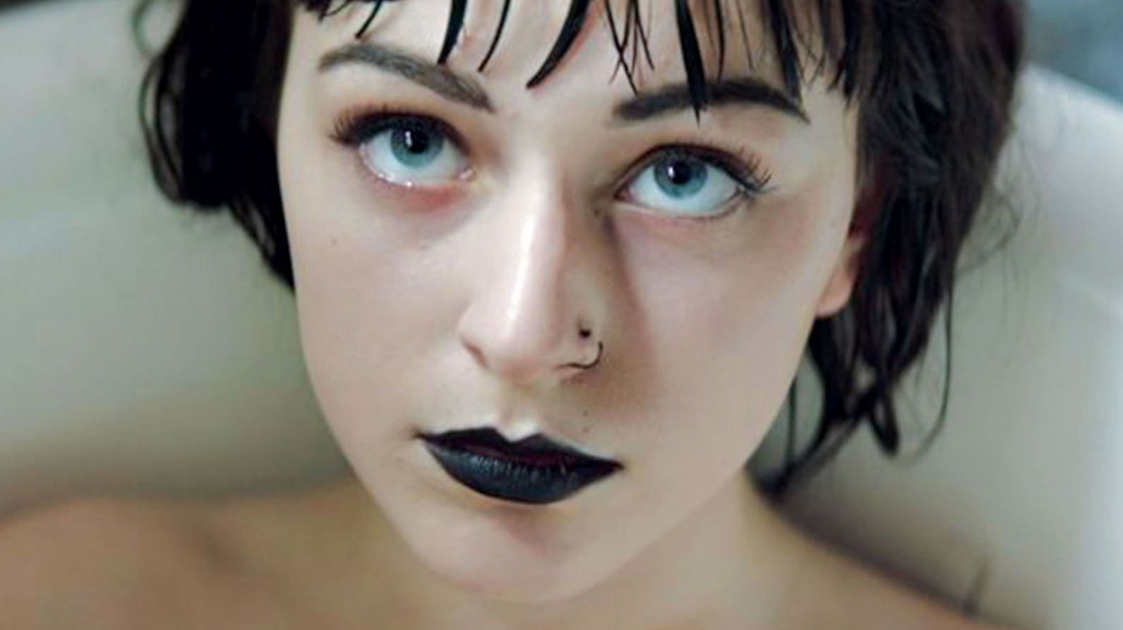 Backdrop for Metal Heart