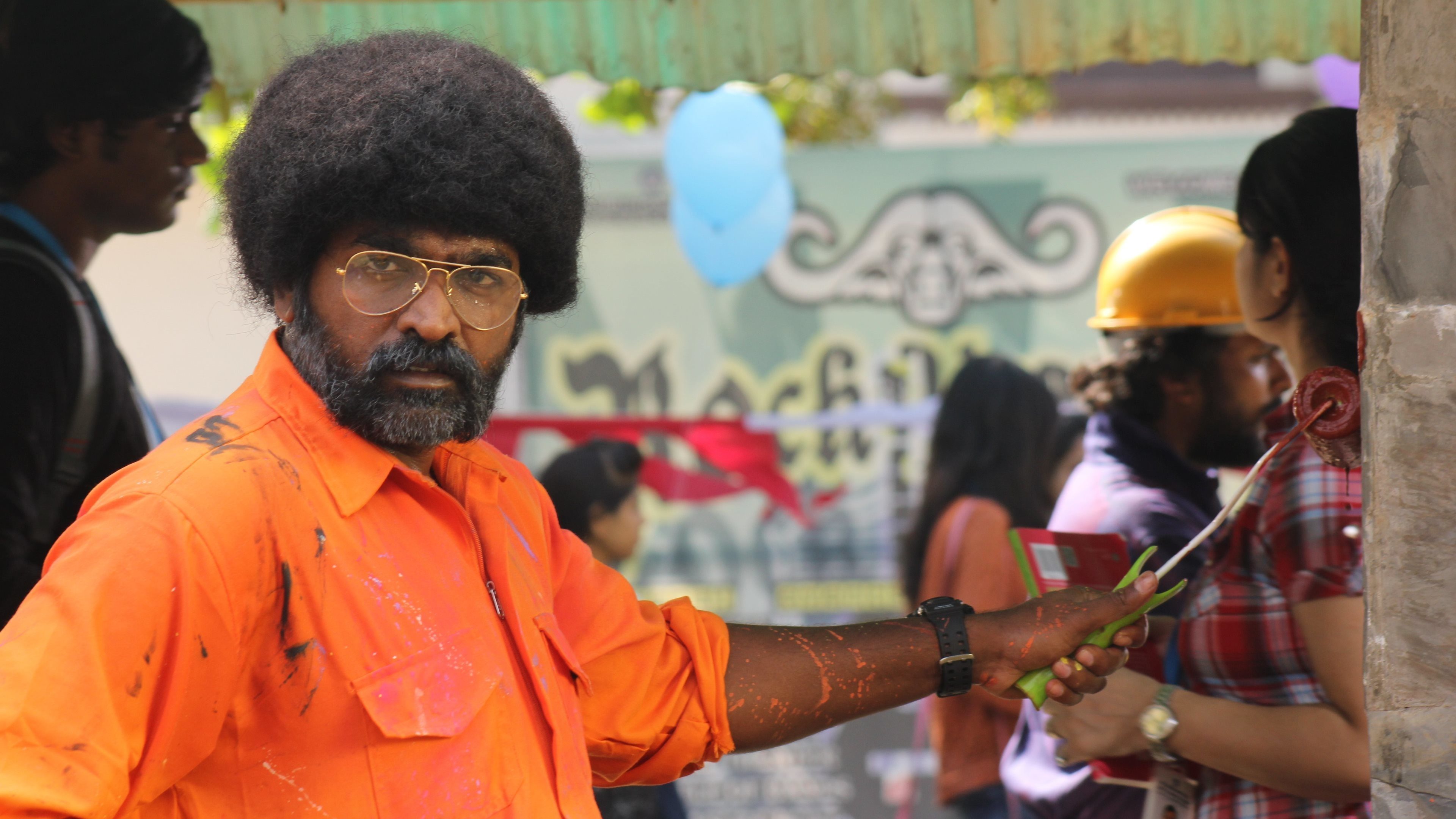 Backdrop for Oru Nalla Naal Paathu Solren