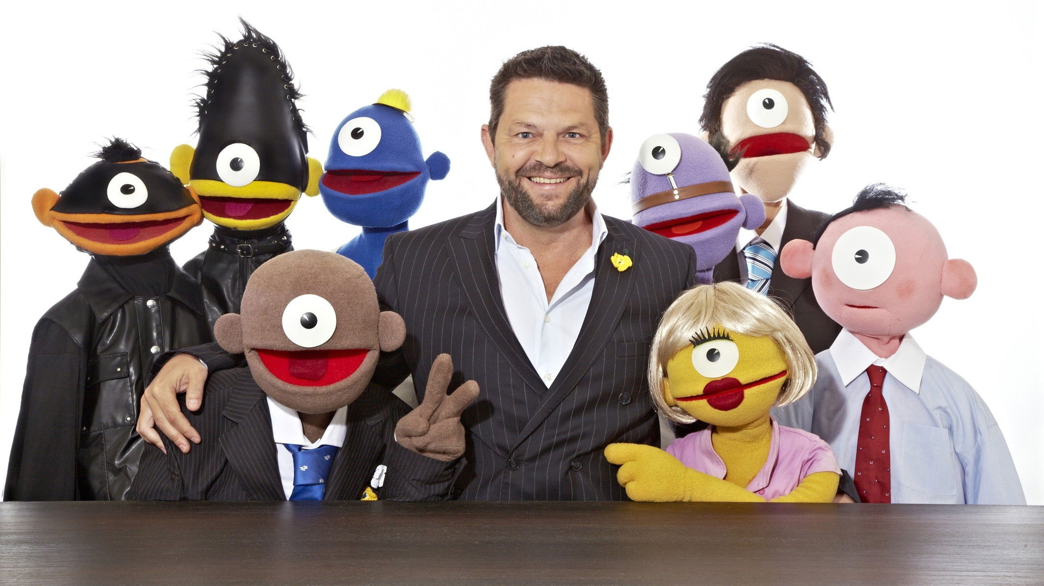 Backdrop for Eye TV - der durchgeknallte Puppensender