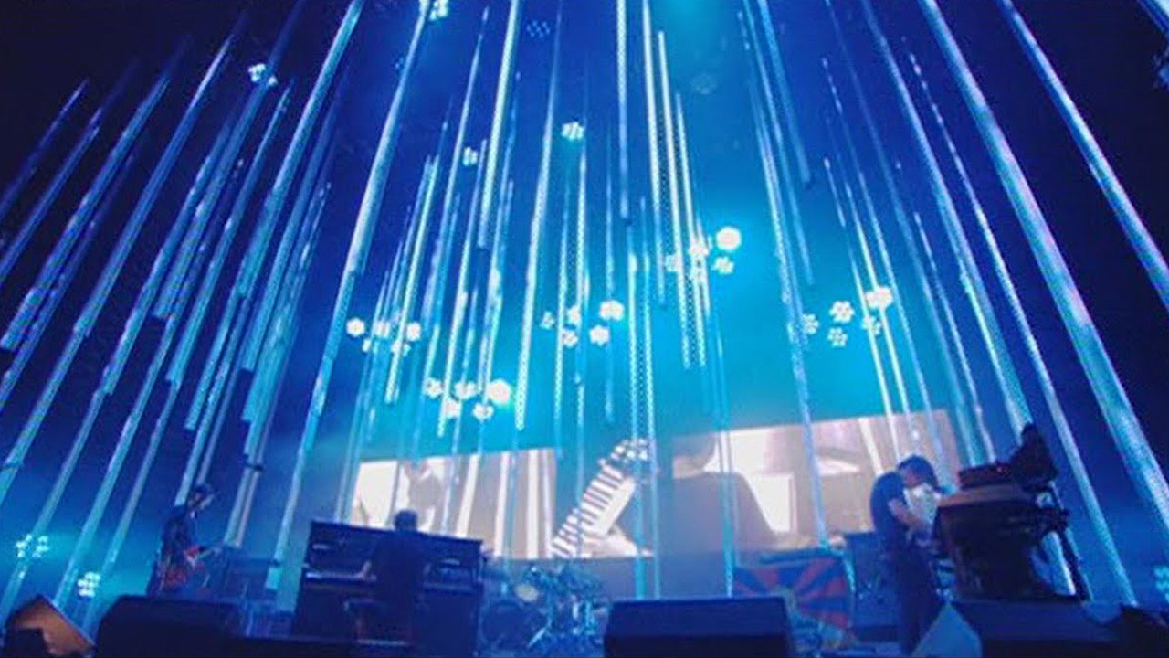 Backdrop for Radiohead: Live in Japan 2008