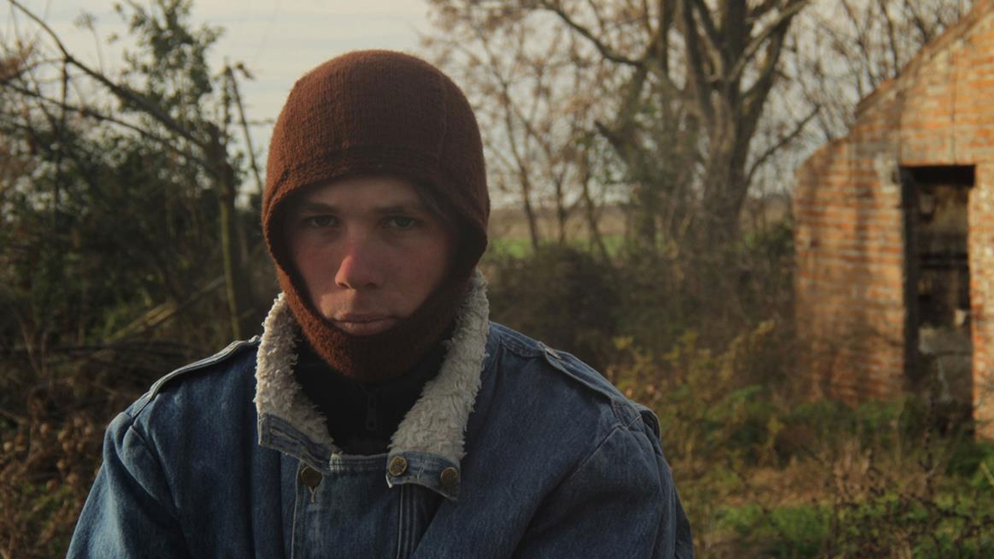 Backdrop for El lobo