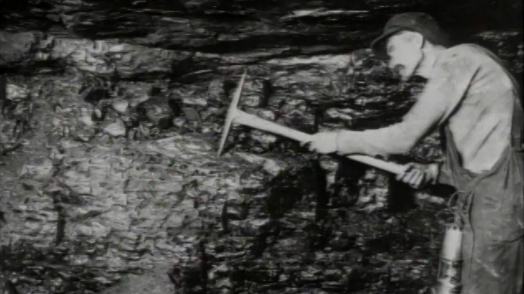 Backdrop for "They Didn't Starve Us Out": Industrial Cape Breton in the 1920s
