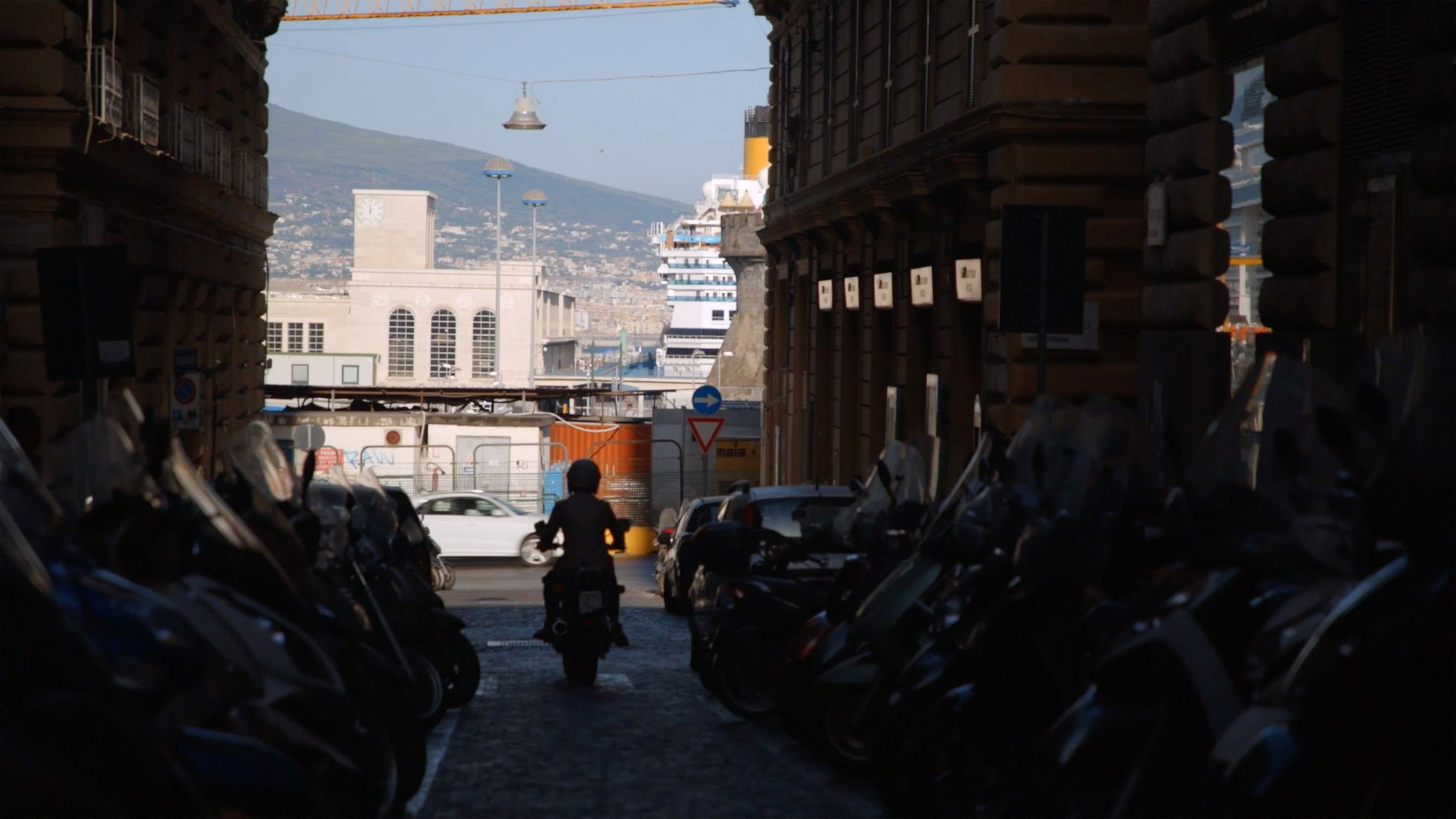 Backdrop for Comme un air d'Italie