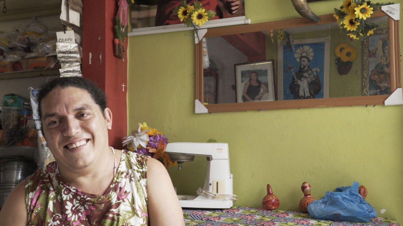 Backdrop for As Cores do Divino