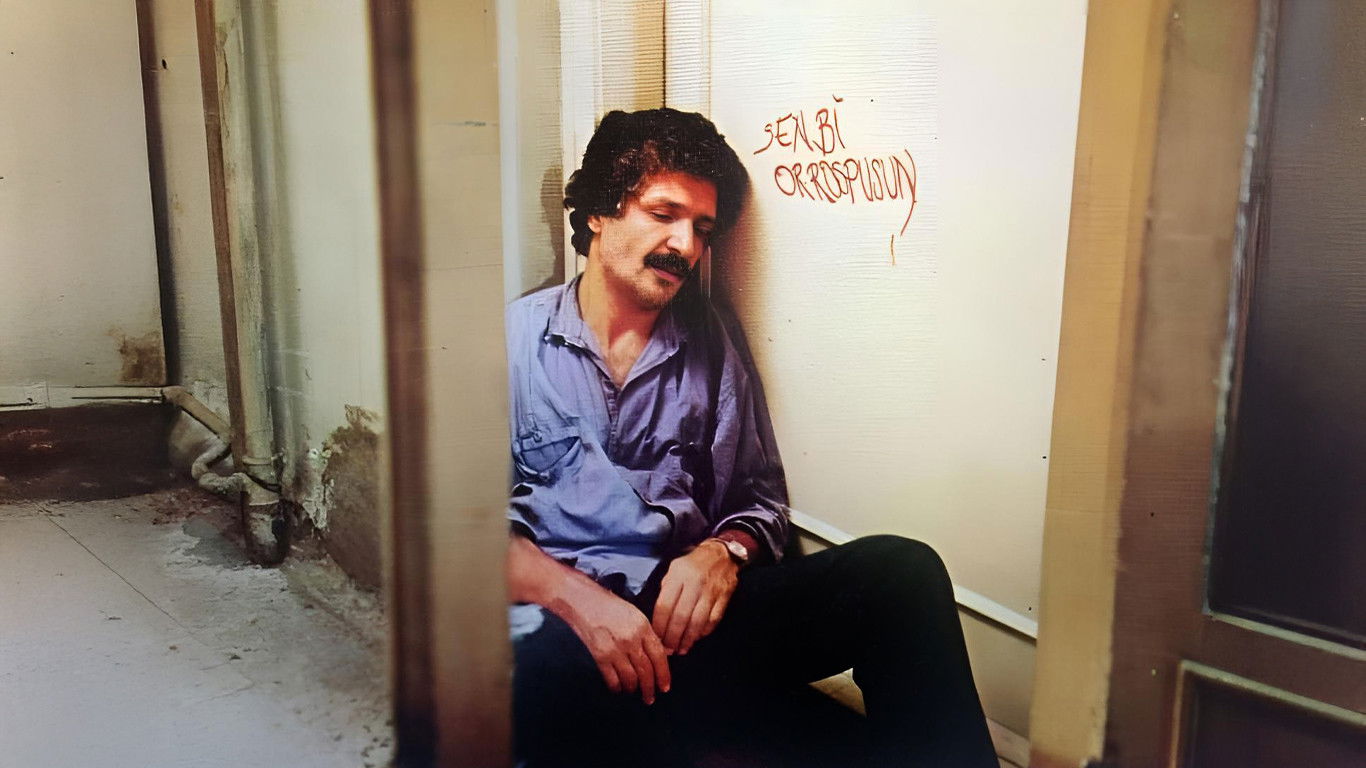 Backdrop for Merdoğlu Ömer Bey